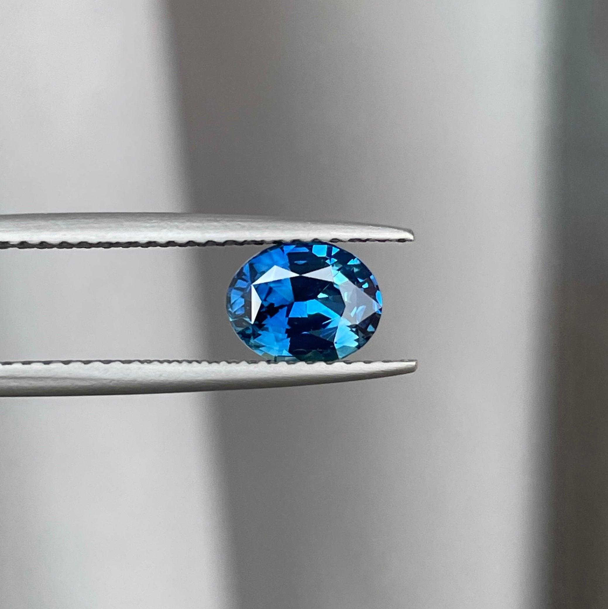 blue sapphire engagement rings