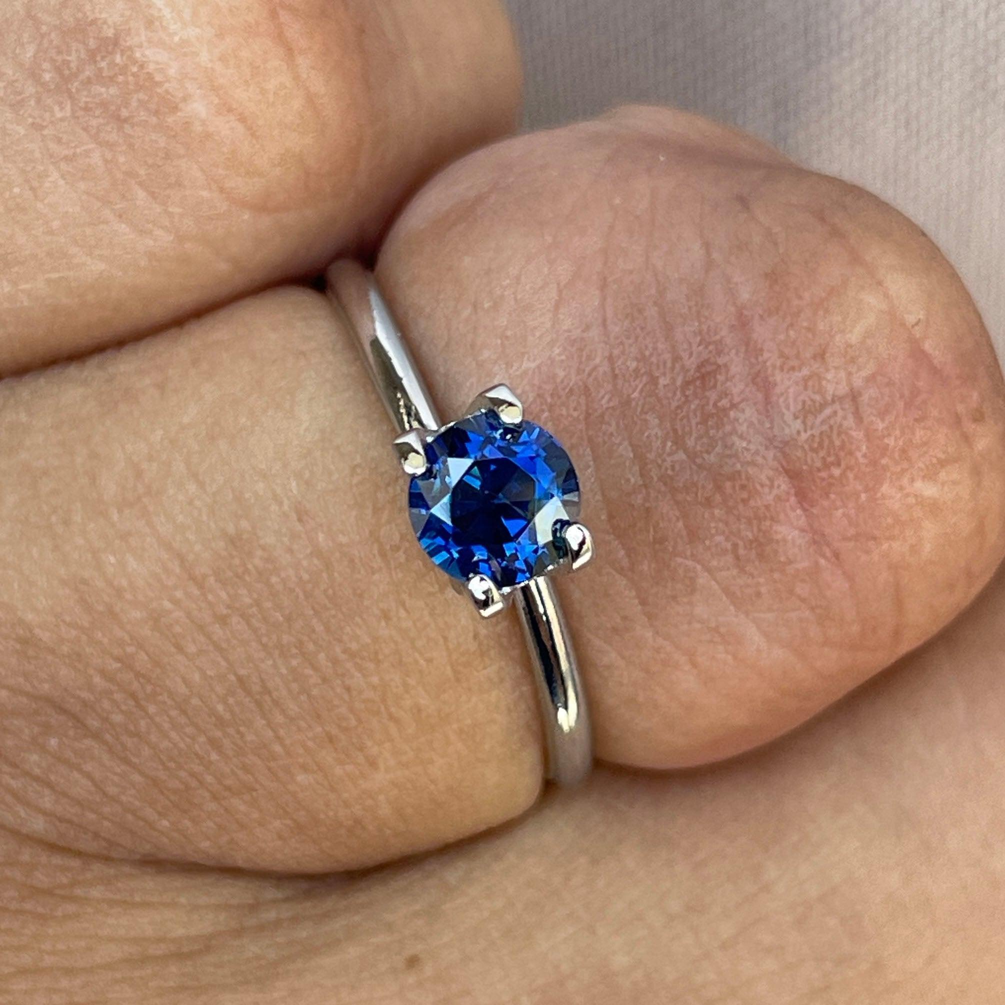 blue sapphire engagement rings