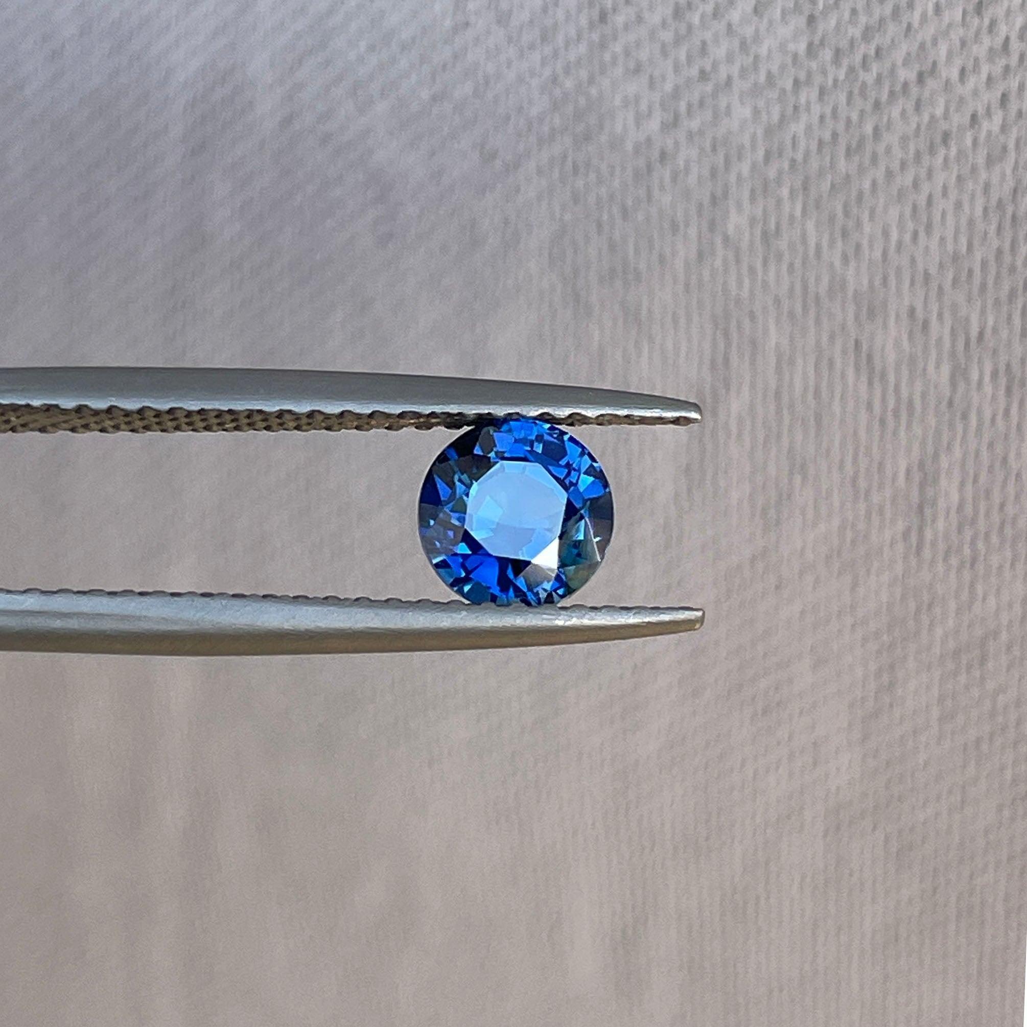 blue sapphire engagement rings