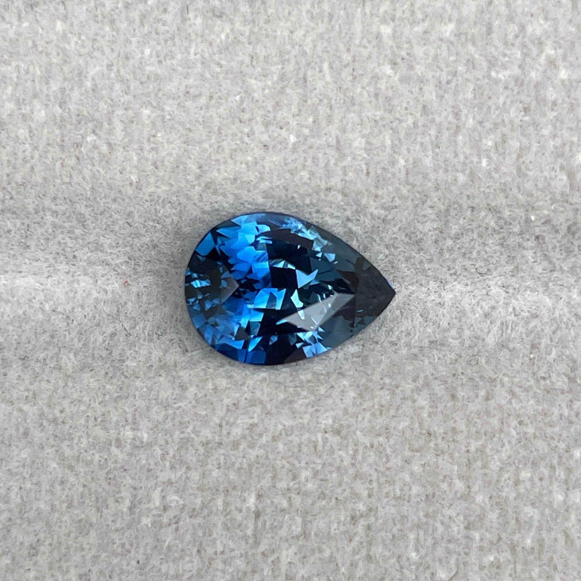 blue sapphire engagement rings