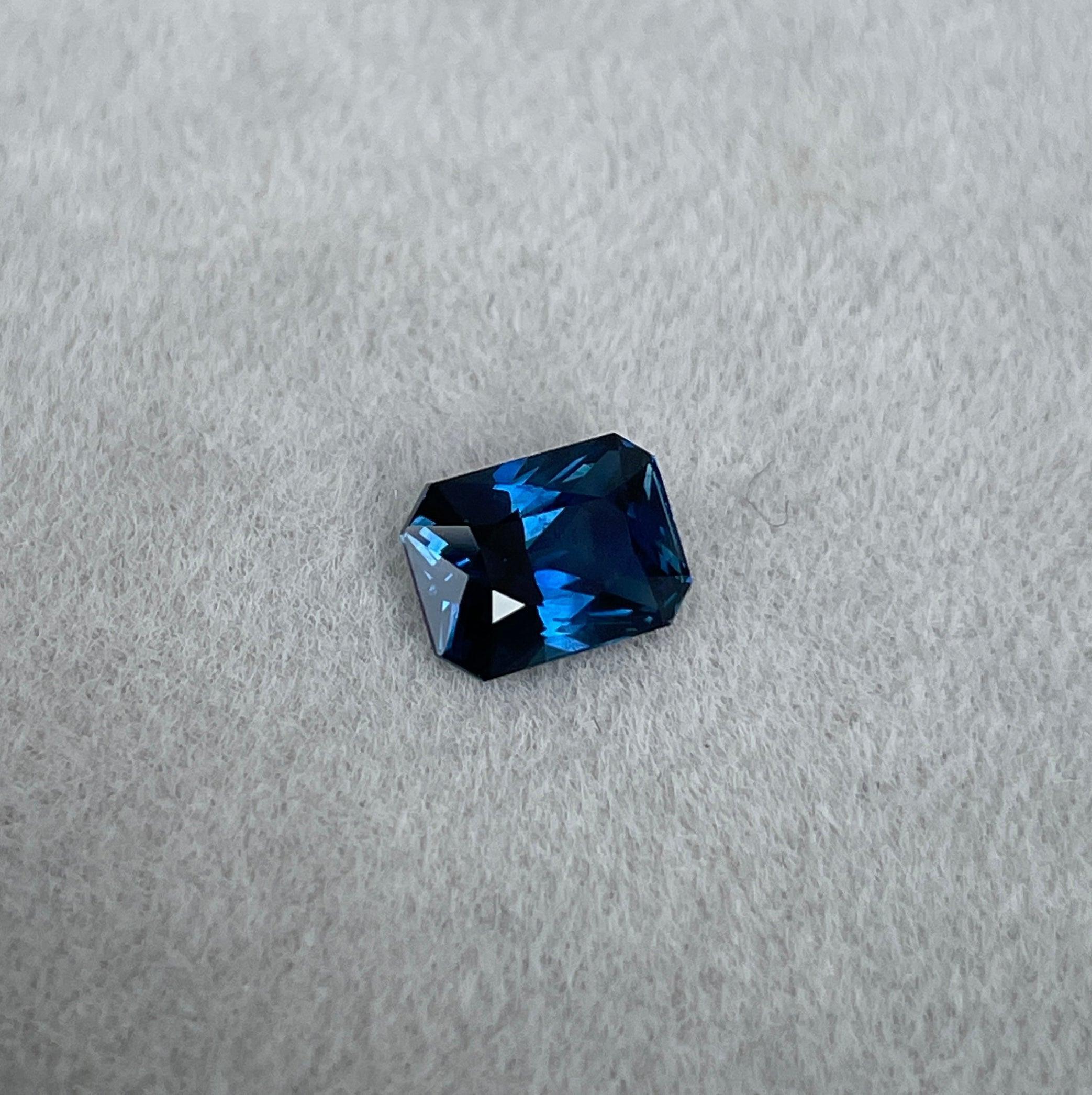 blue sapphire jewelry for women