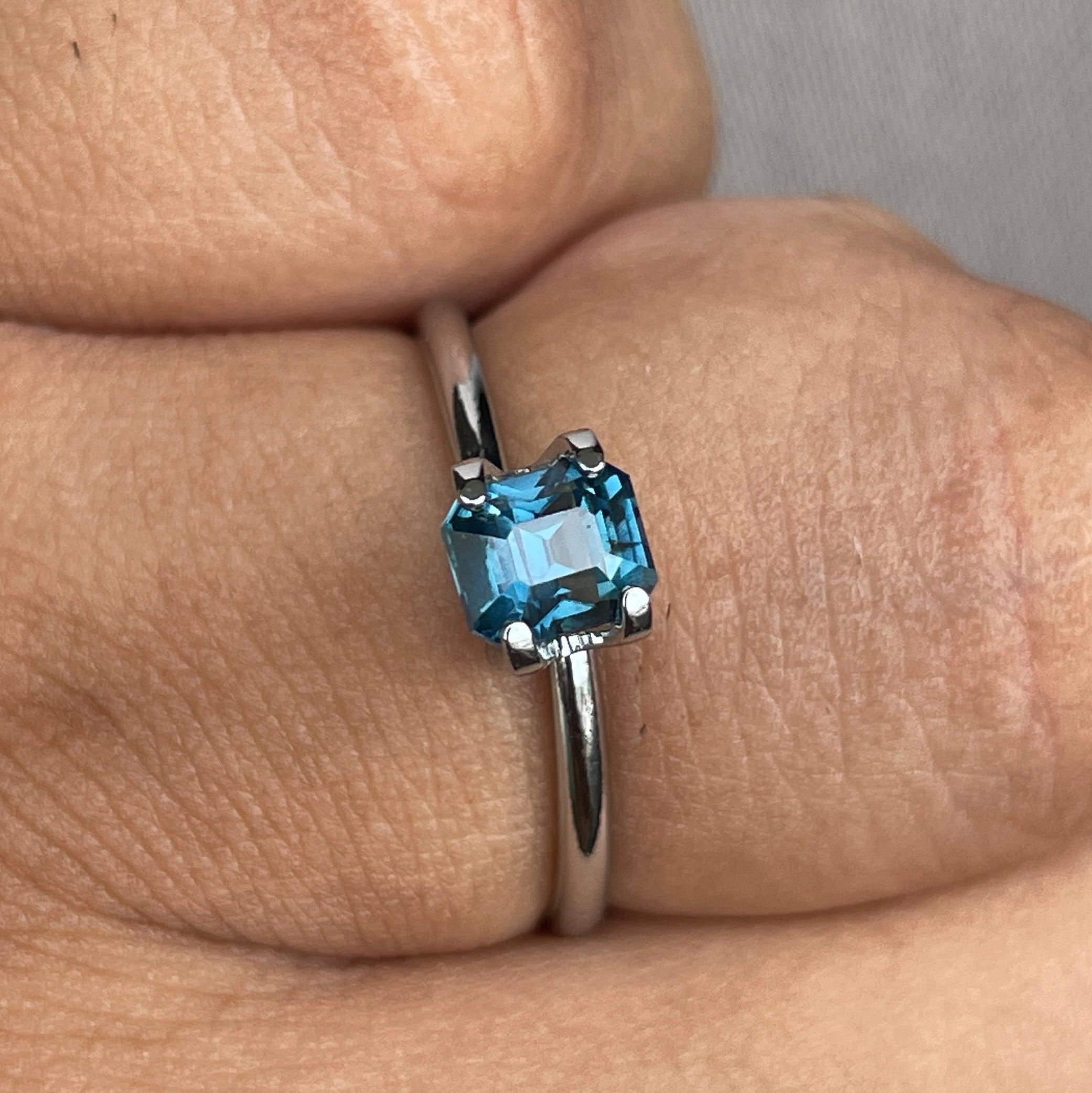 bluish green sapphire precious stone