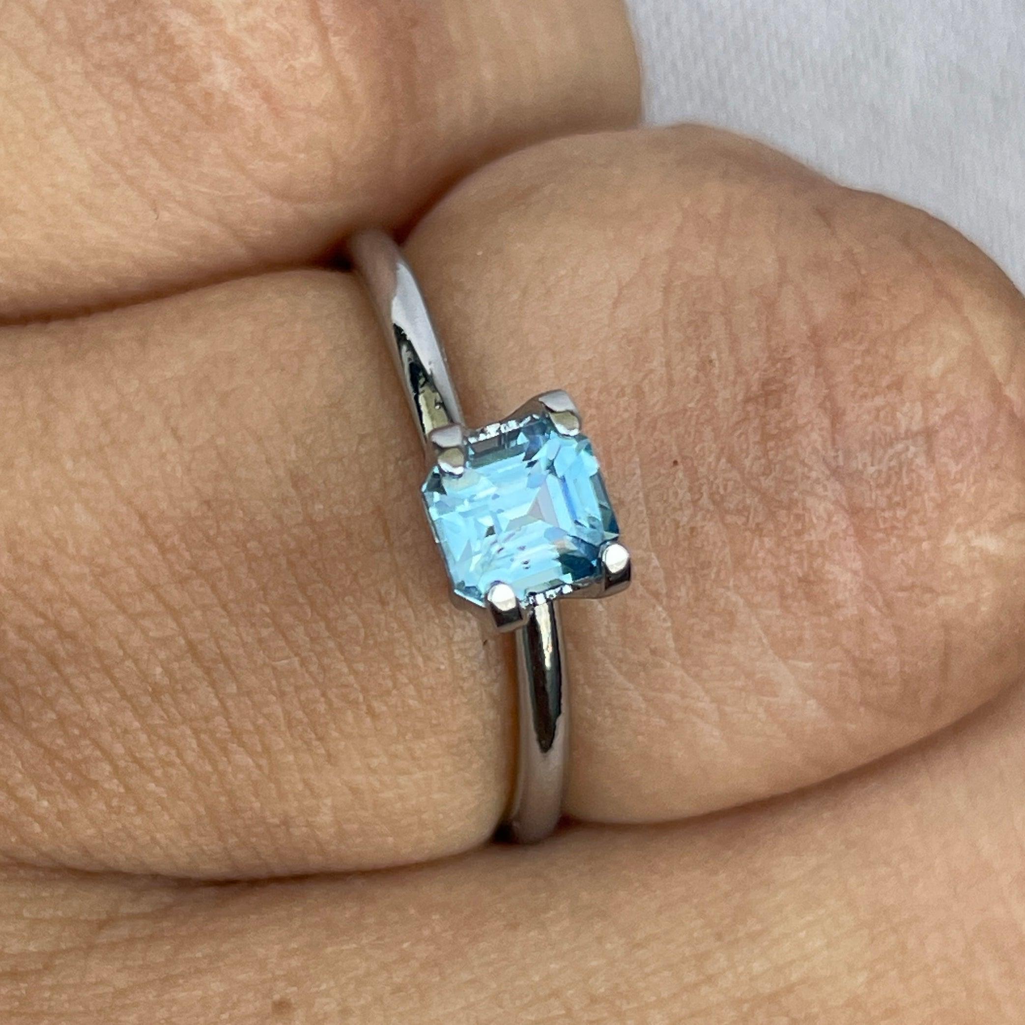 bluish green sapphire precious stone