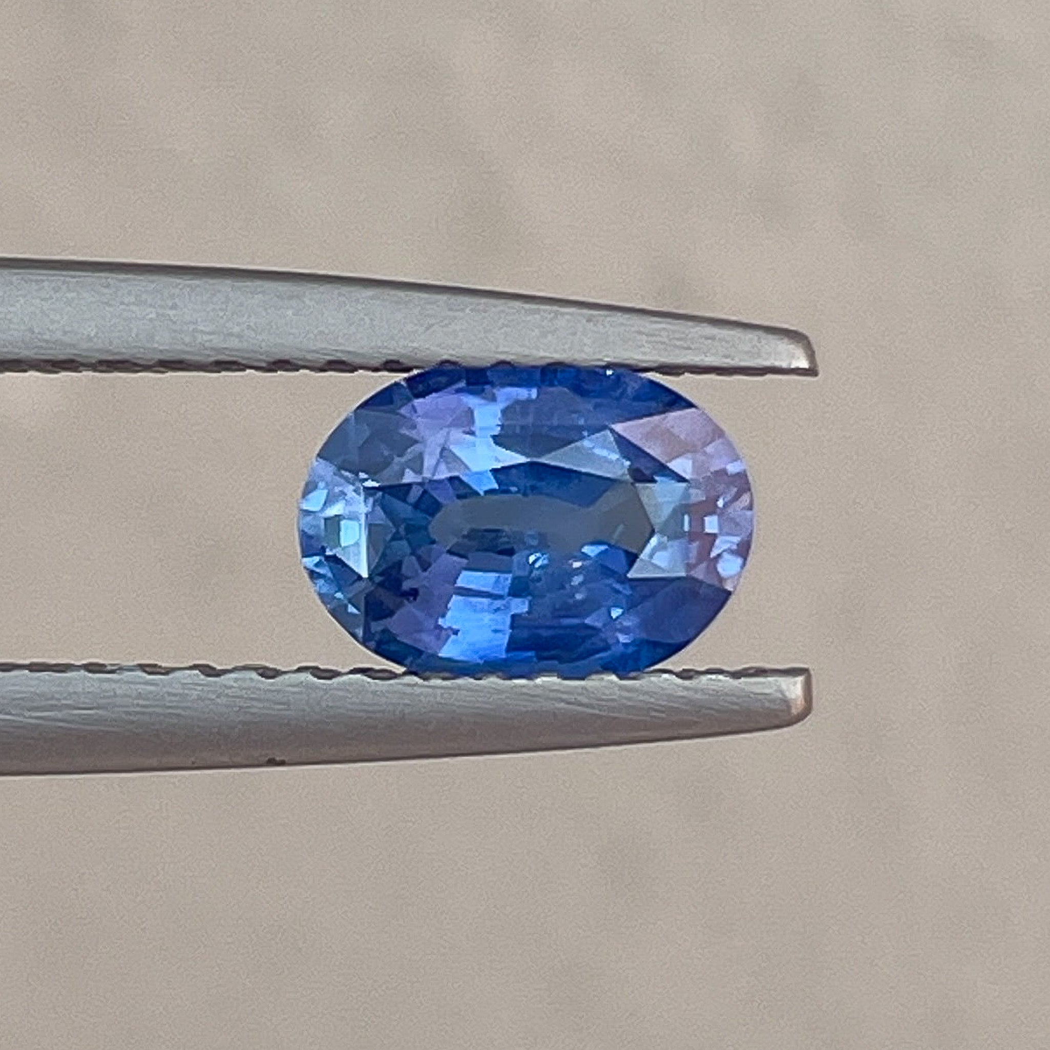 Natural Ceylon Blue Sapphire 0.97 Ct oval cut loose gemstone by NASHGEMS, perfect for engagement rings.
