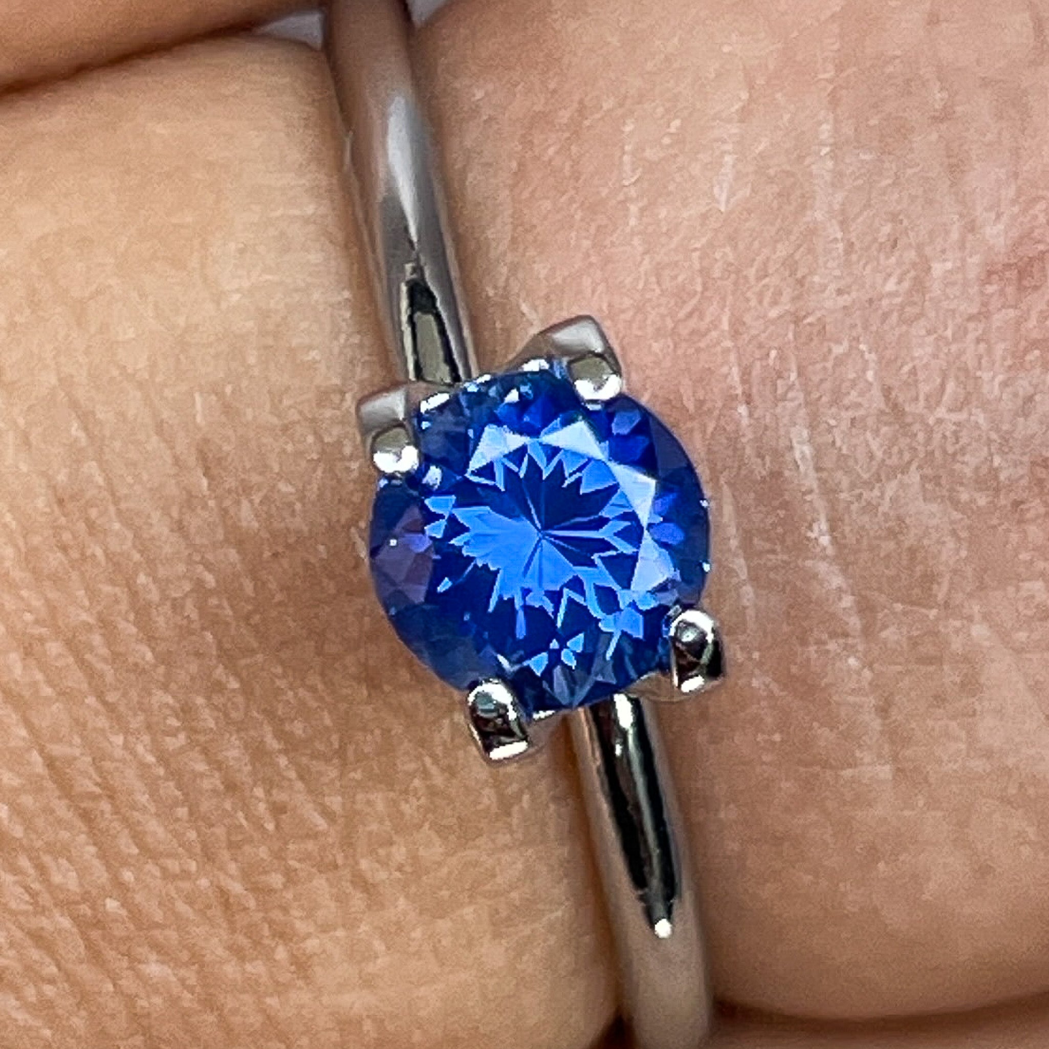 Natural Ceylon Blue Sapphire 0.80 Ct round cut loose gemstone by NASHGEMS, perfect for engagement rings.