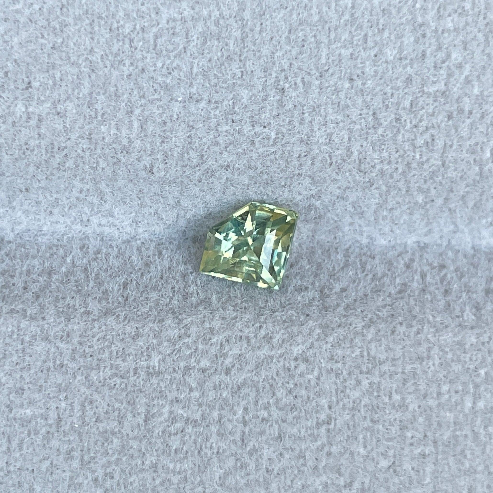 teal green parti colored loose sapphire