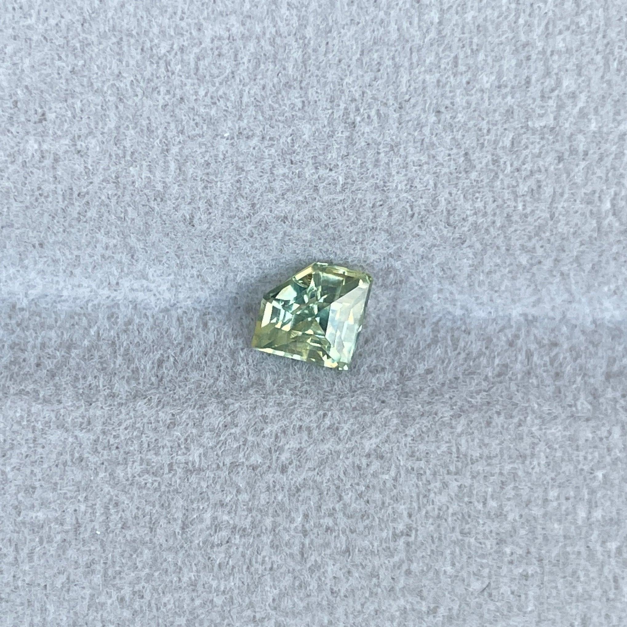 teal green parti colored loose sapphire