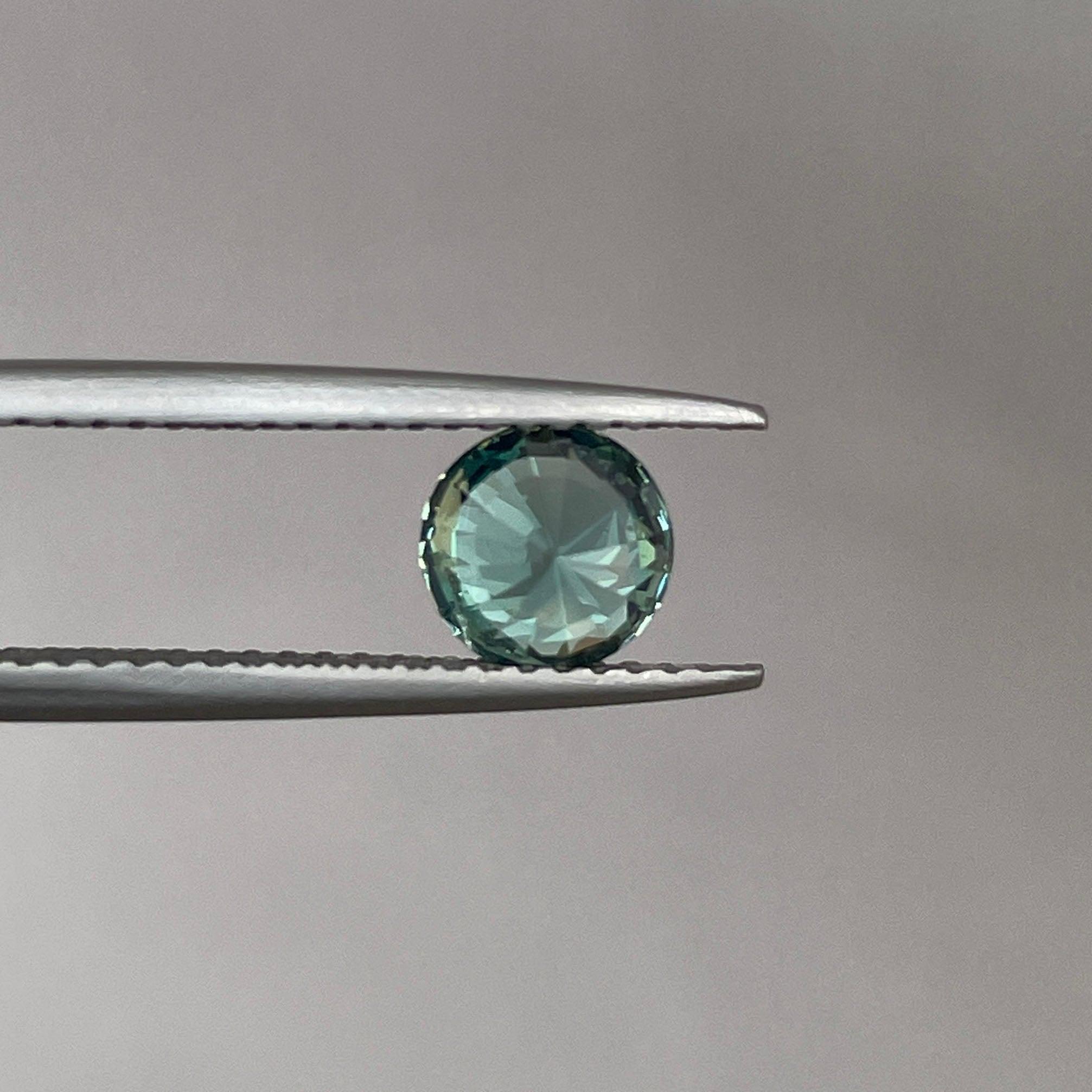 green sapphire loose gemstone 