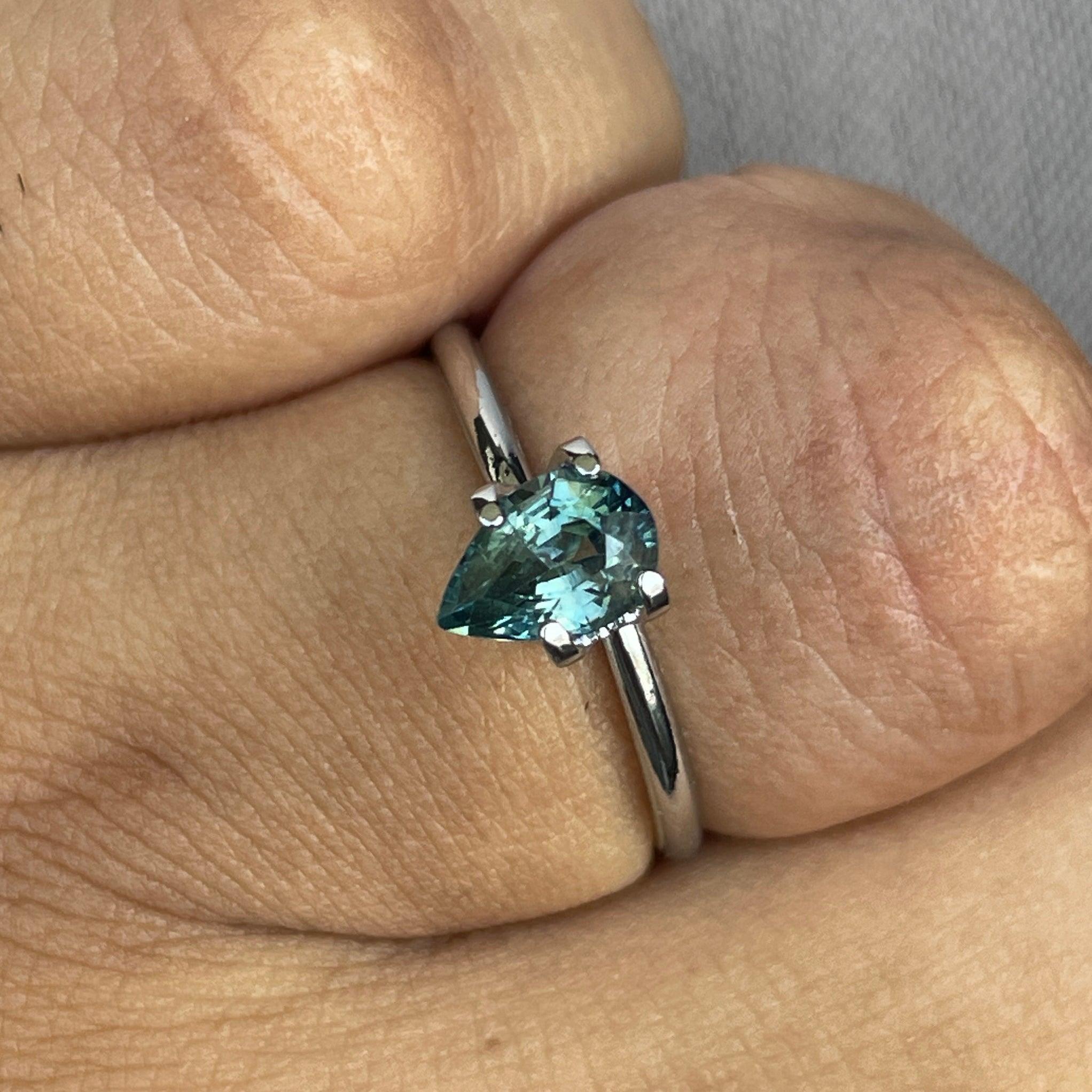 natural green sapphire gemstone