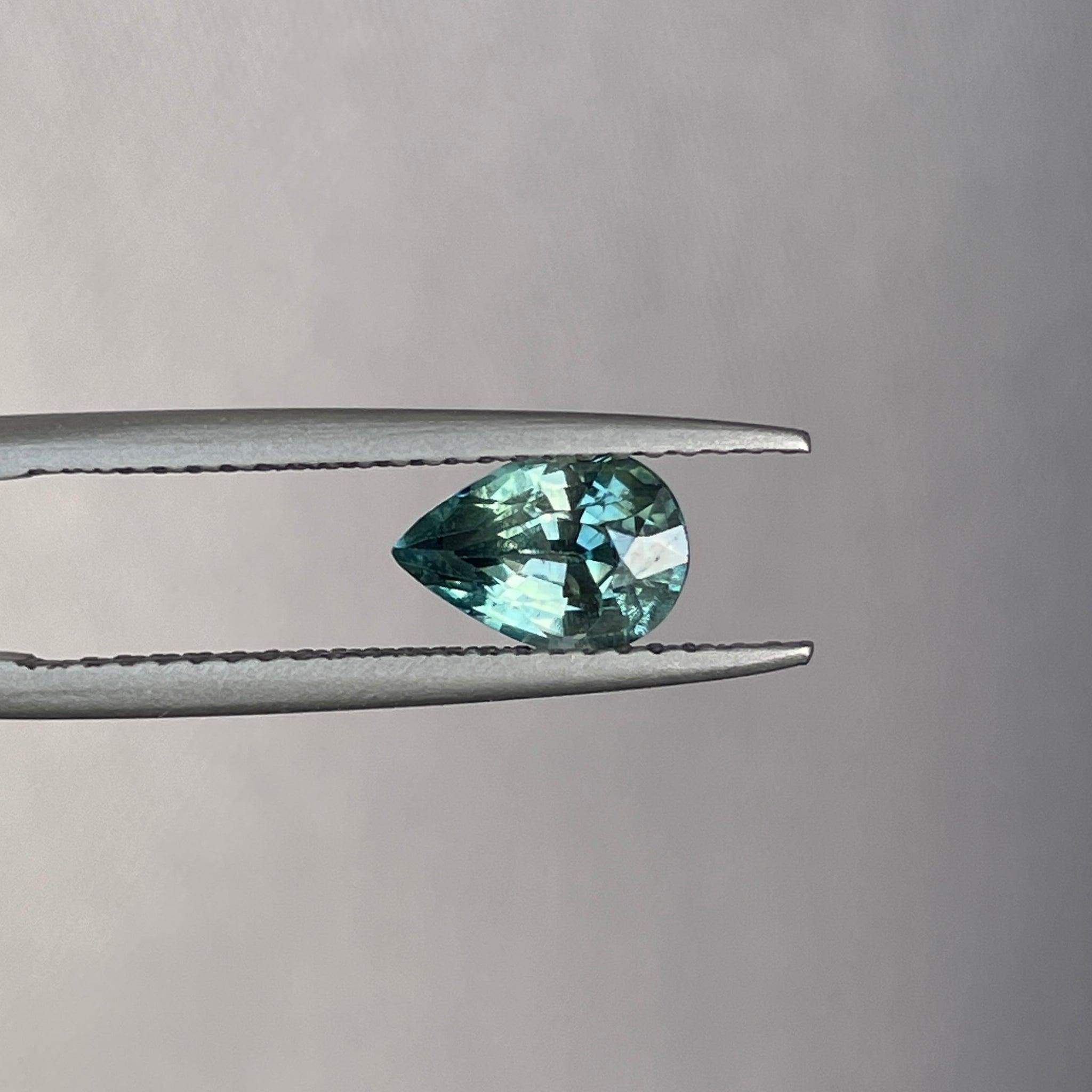 natural green sapphire gemstone