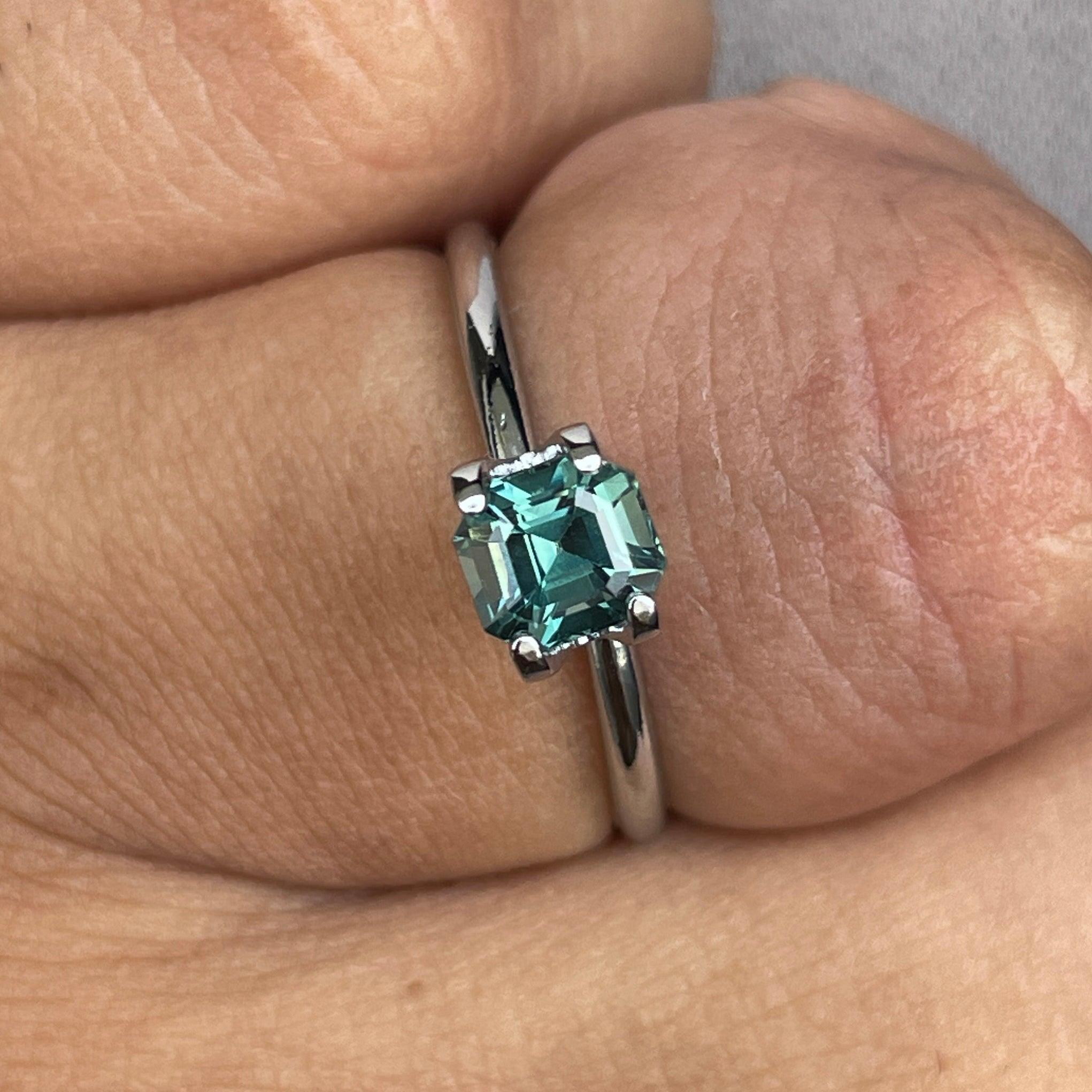 natural green sapphire gemstone