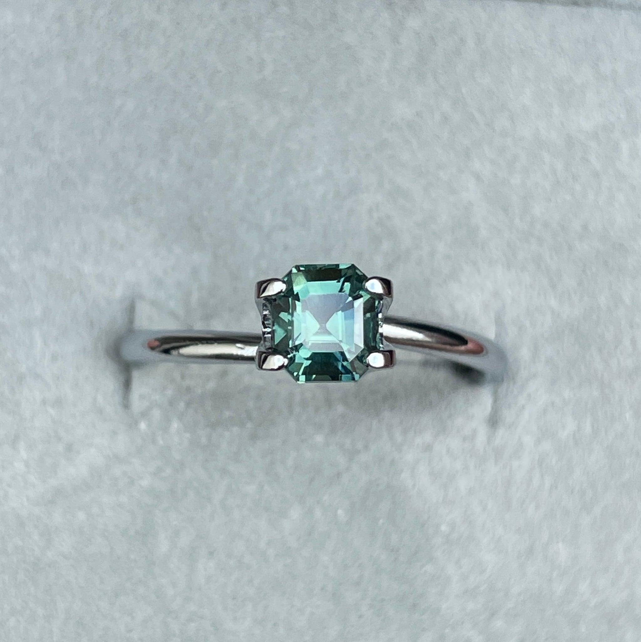 natural green sapphire gemstone