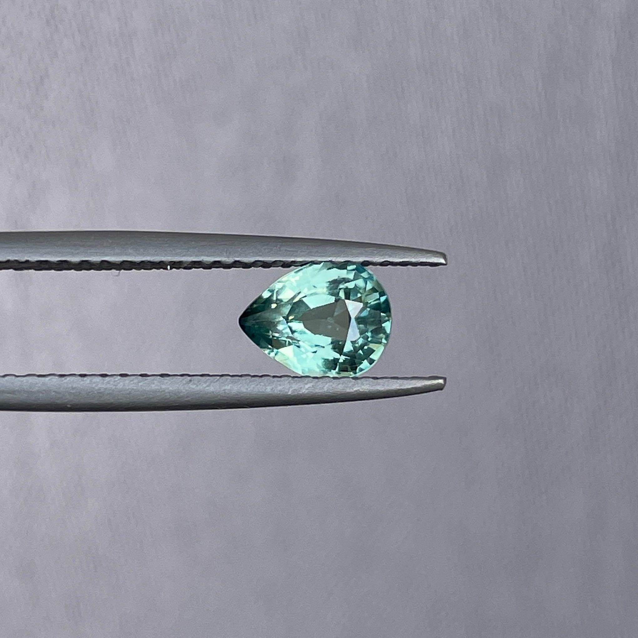 natural green sapphire gemstone
