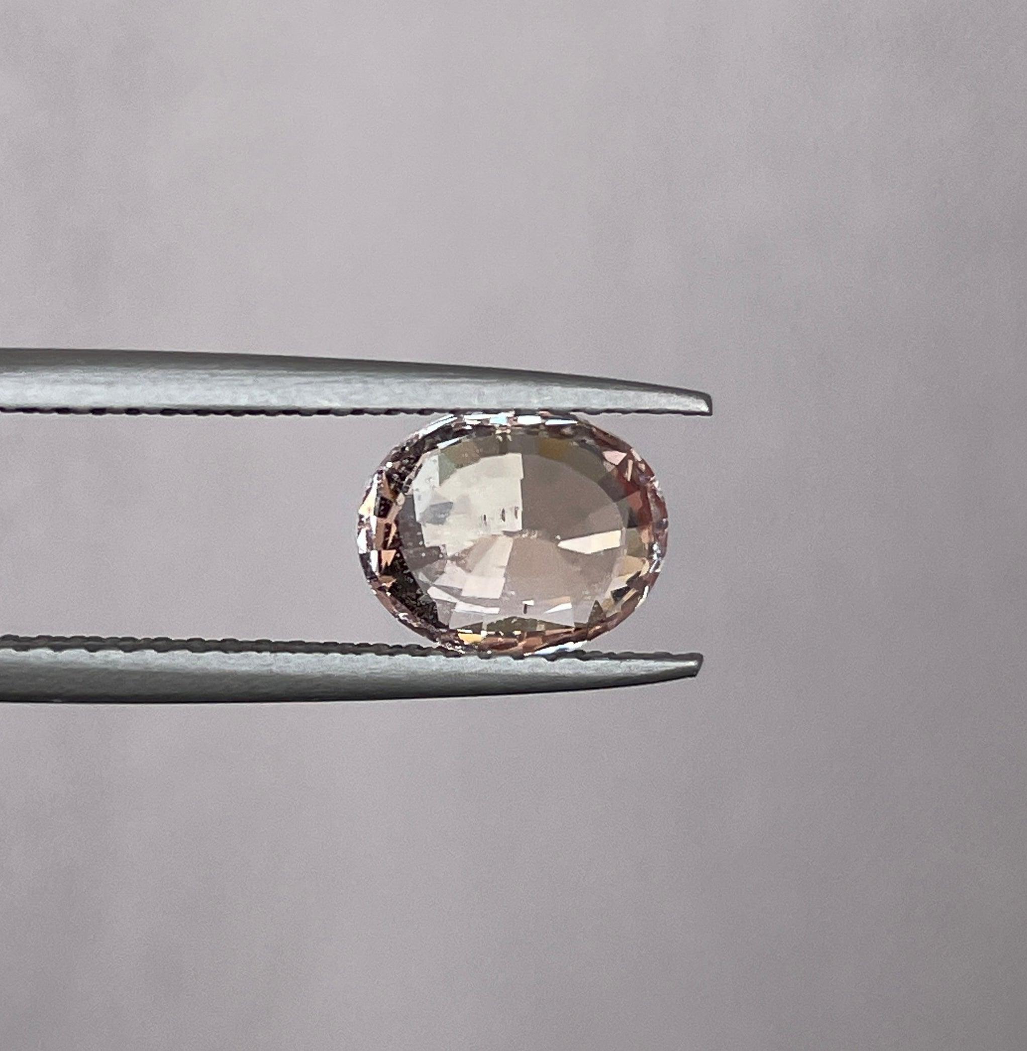 peach sapphire gemstone