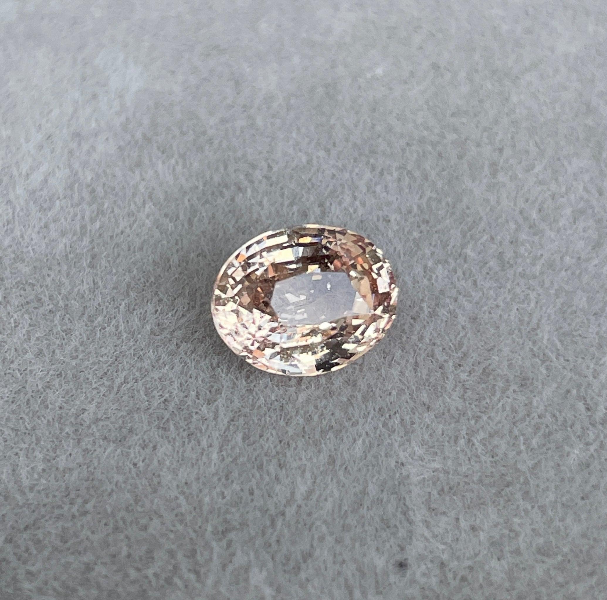 peach sapphire gemstone