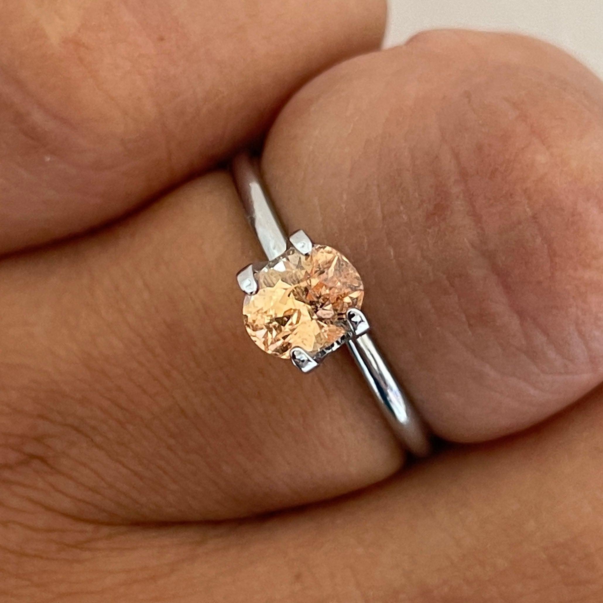 champagne sapphire stone