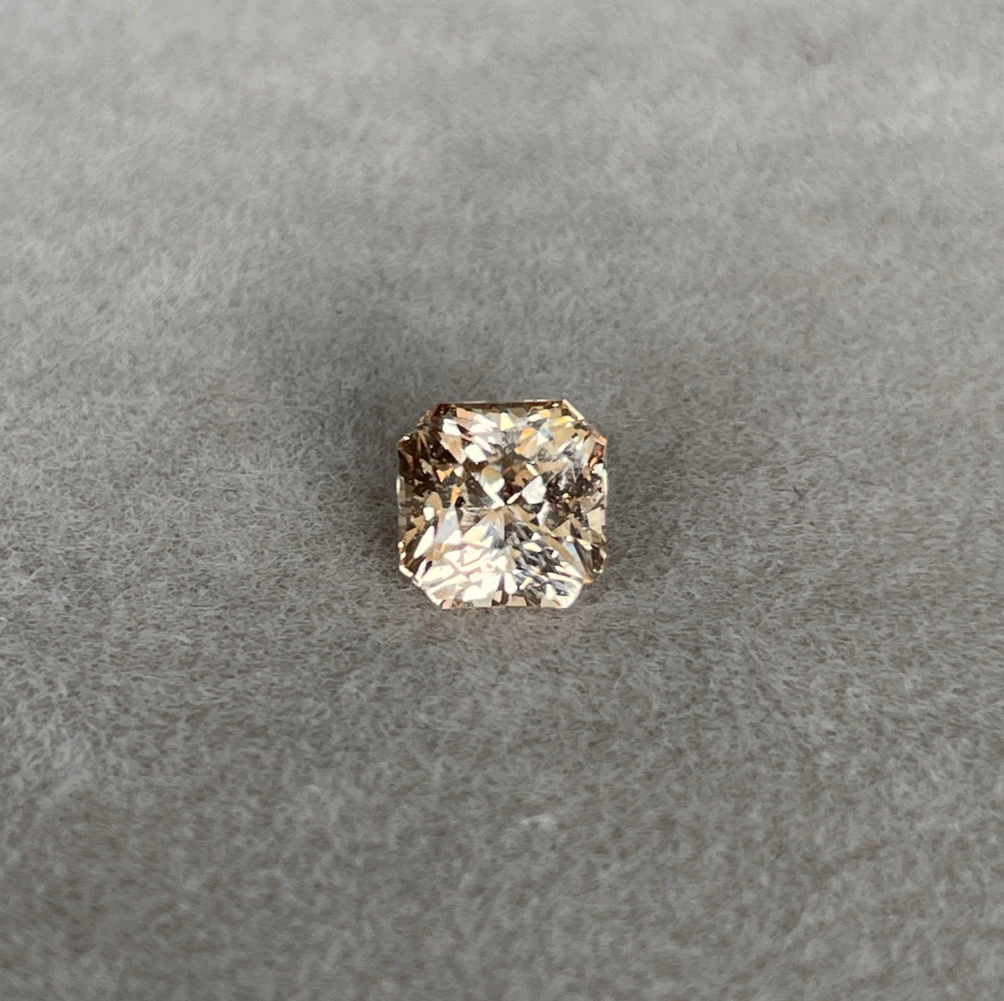 peach sapphire gemstone