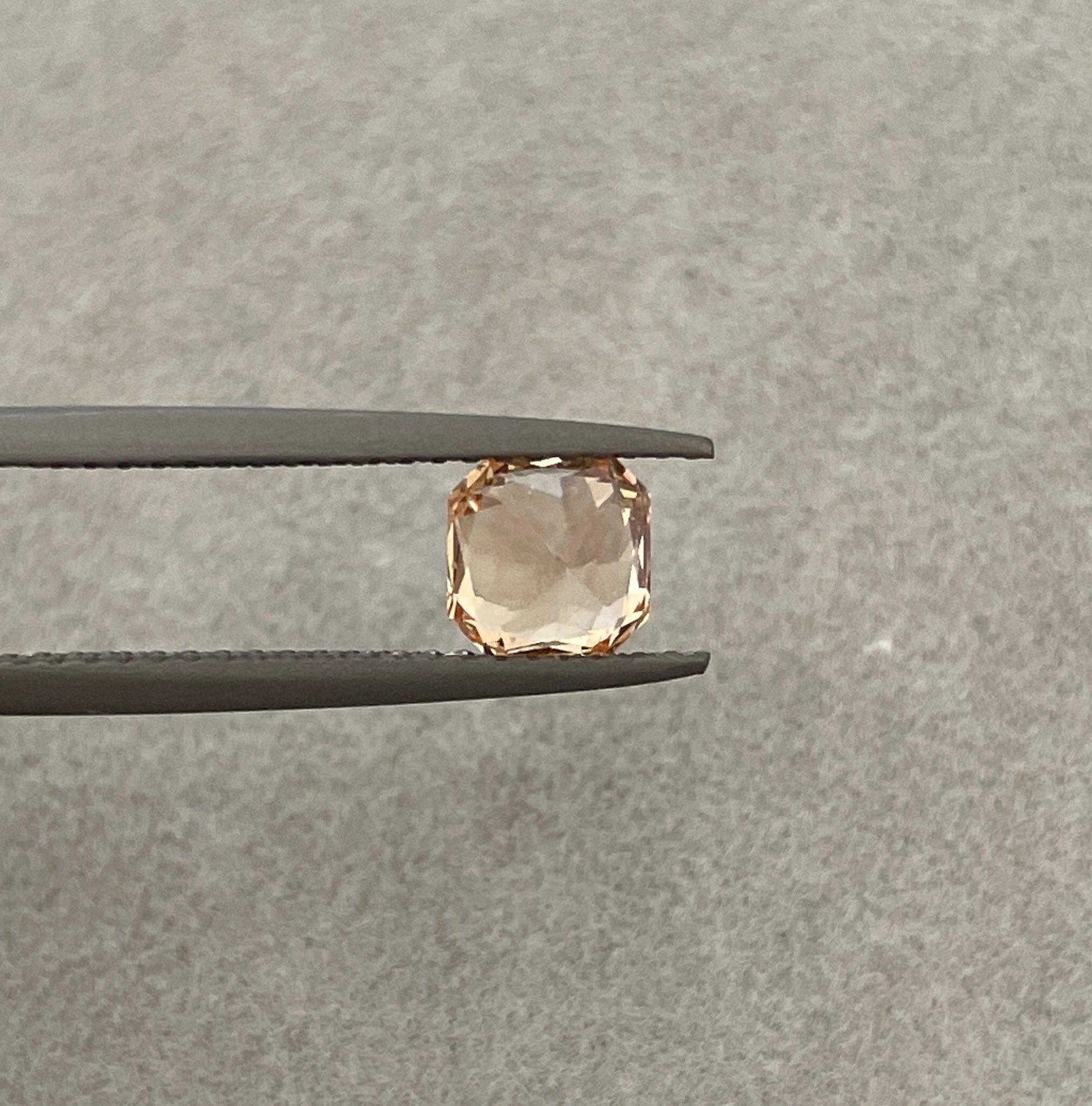 peach sapphire gemstone
