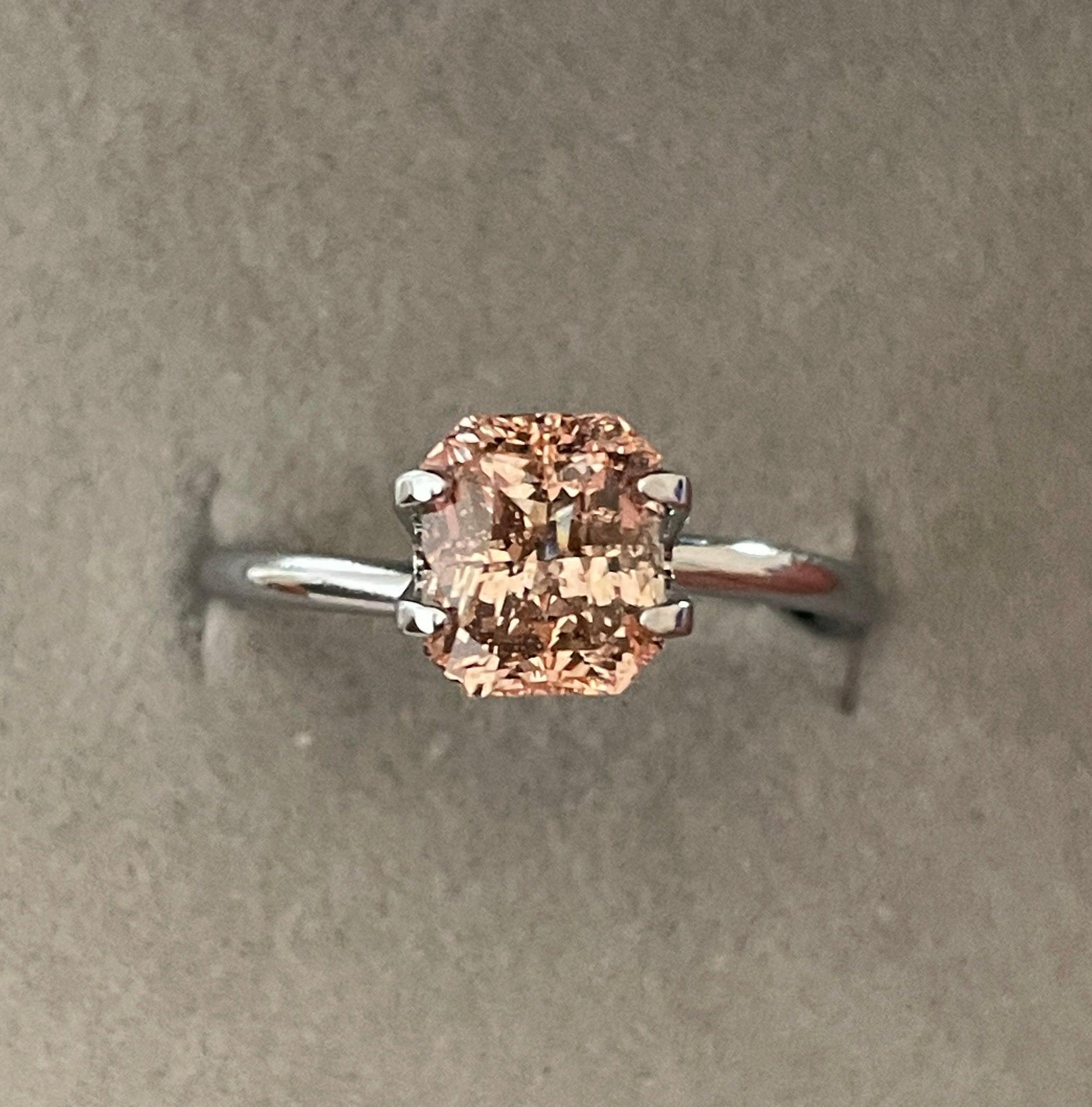 peach sapphire stone