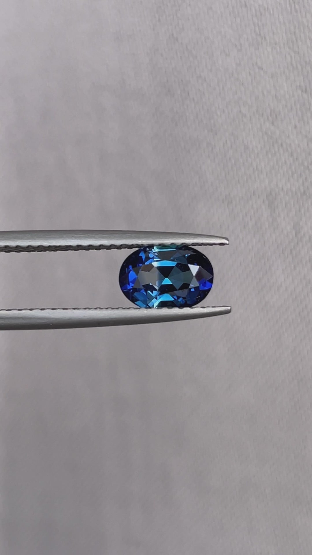 blue sapphire jewelry for women