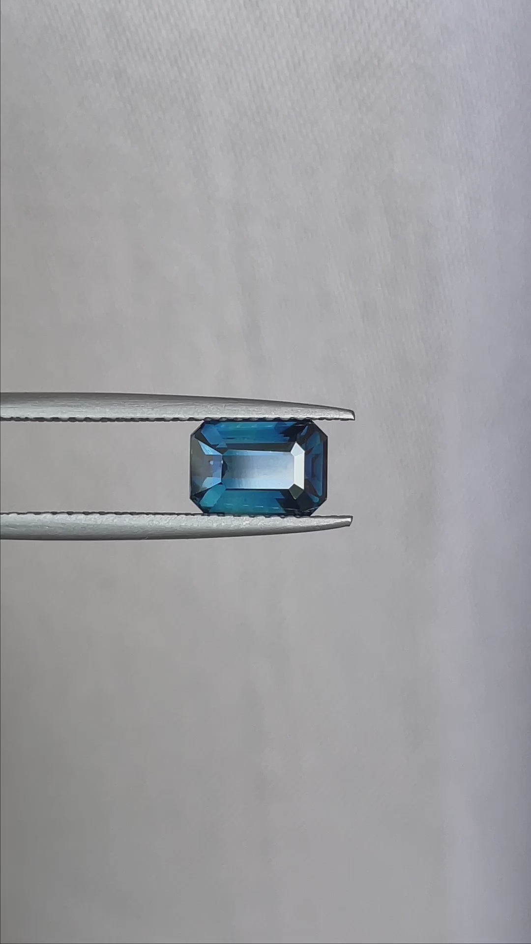 teal sapphire engagement rings