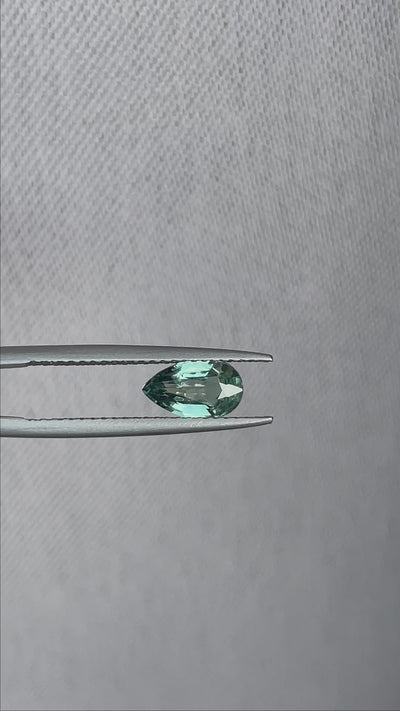 teal green parti colored loose sapphire
