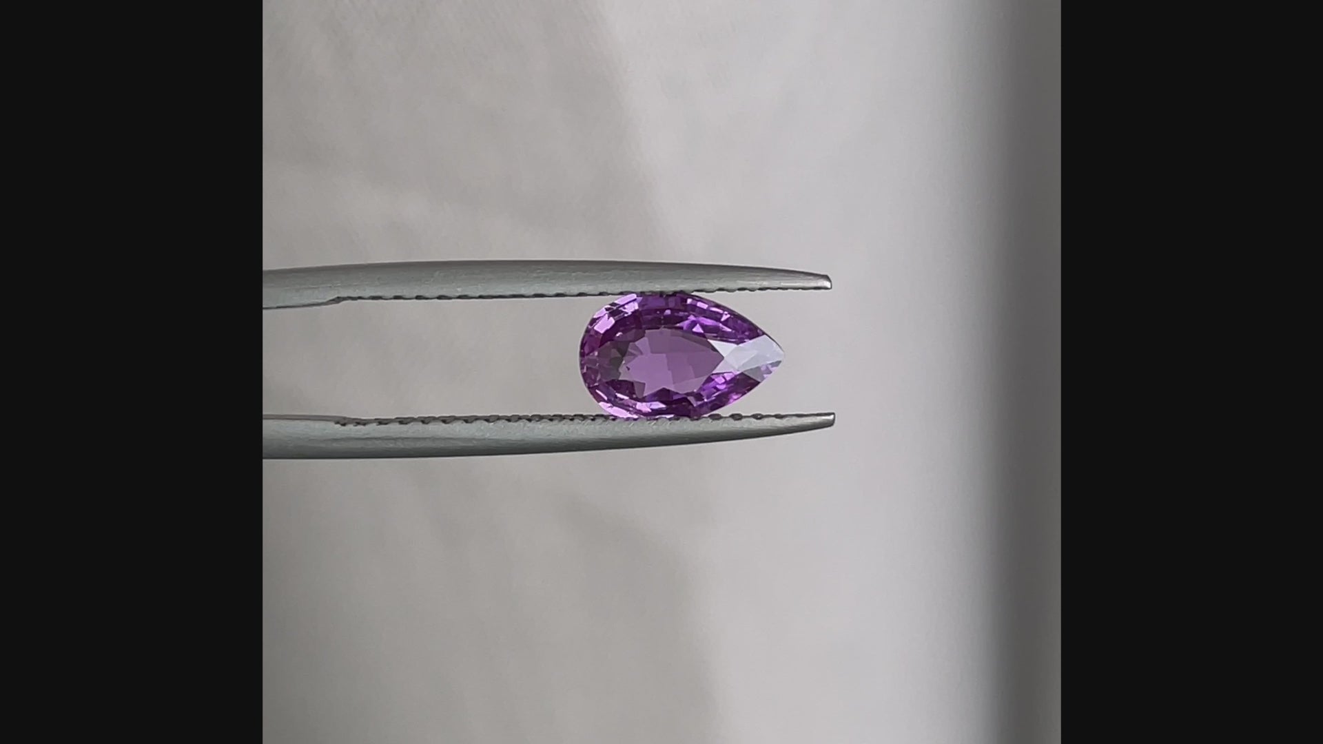 loose purple sapphire rterg