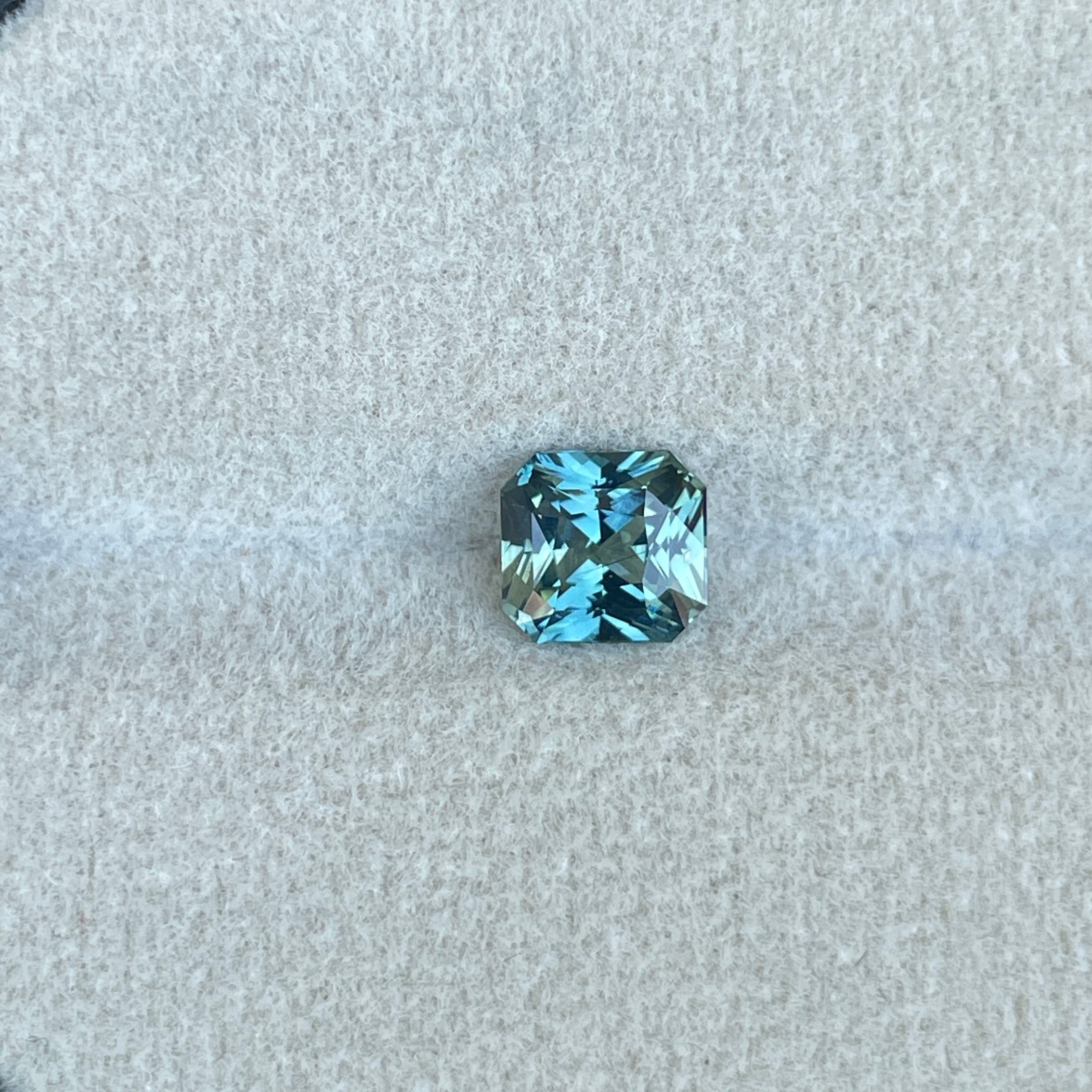 teal blue green sapphire radiant 1.46