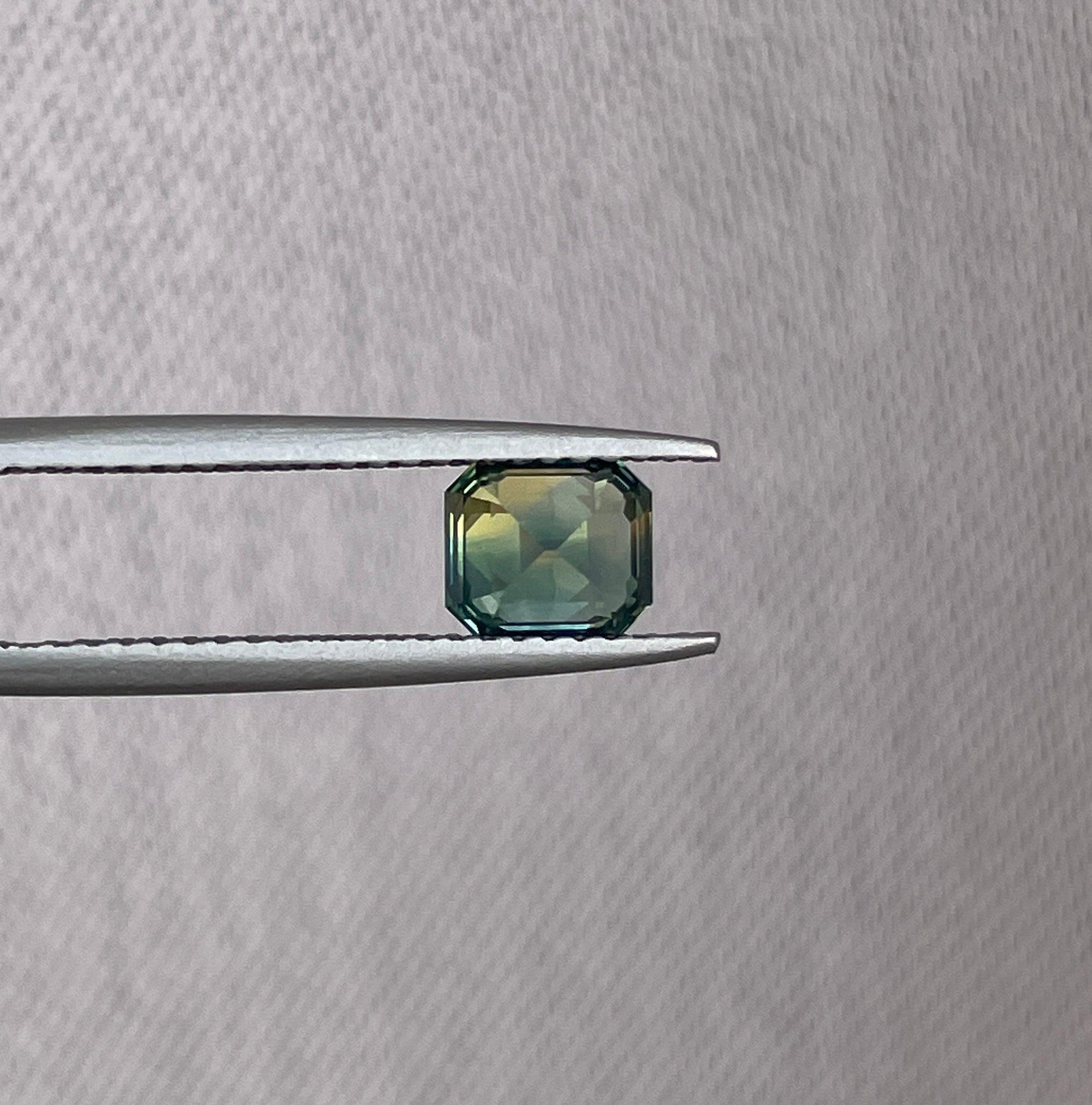 teal green parti colored loose sapphire