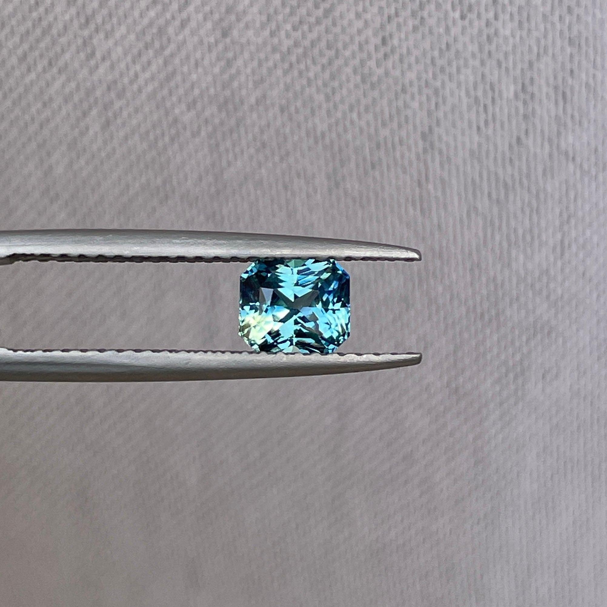 teal green parti colored loose sapphire