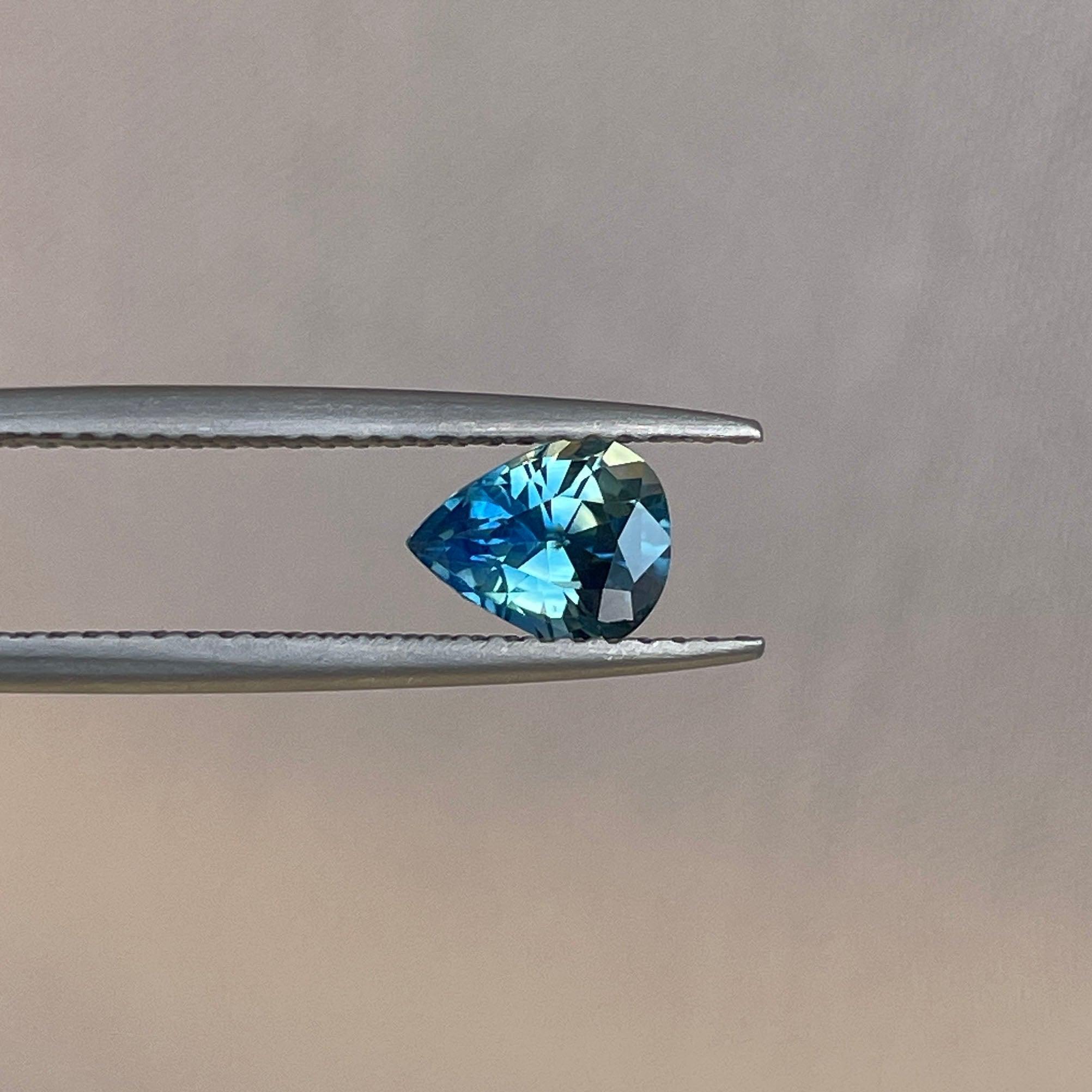 teal green parti colored loose sapphire