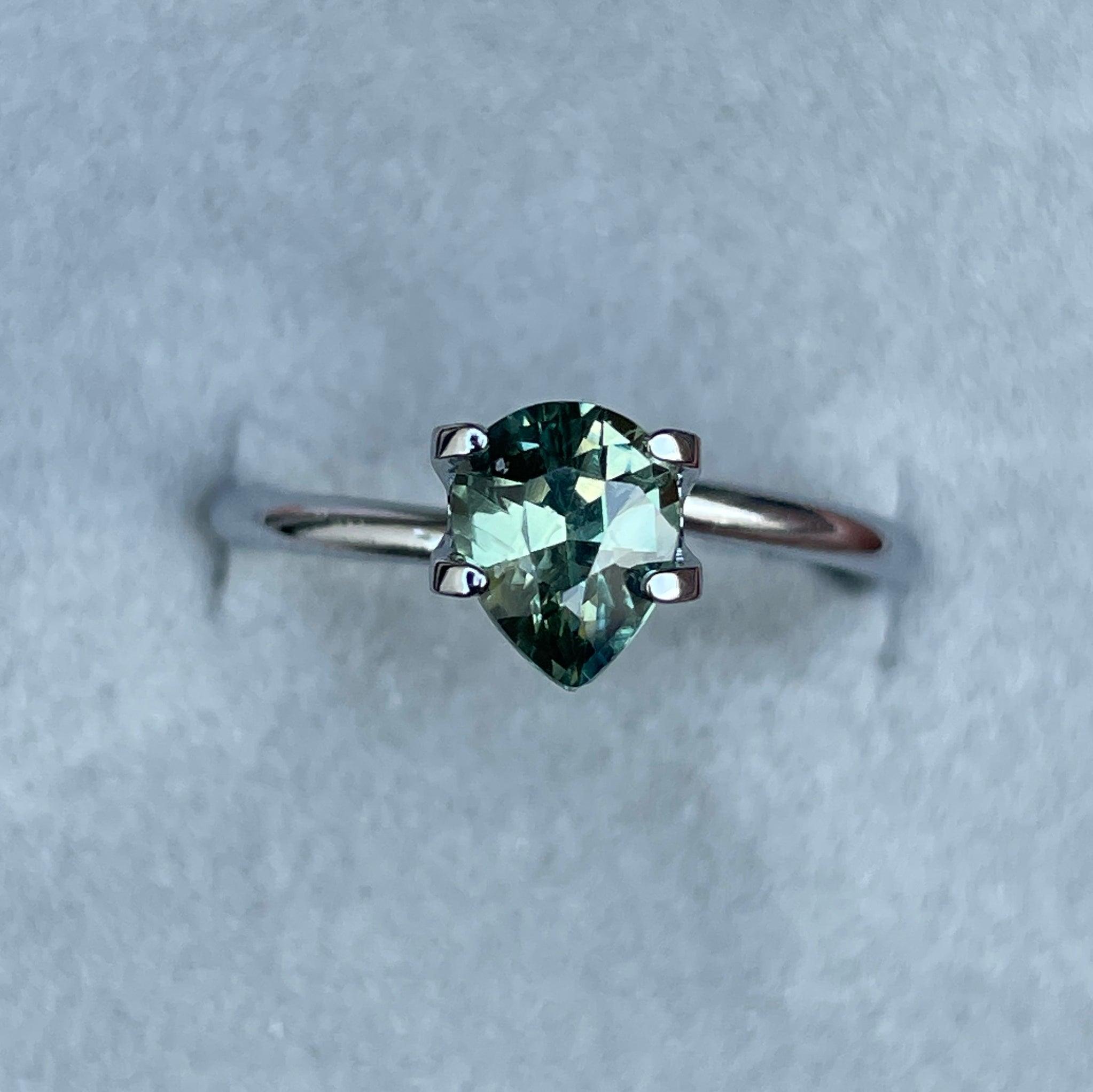 teal green parti colored loose sapphire