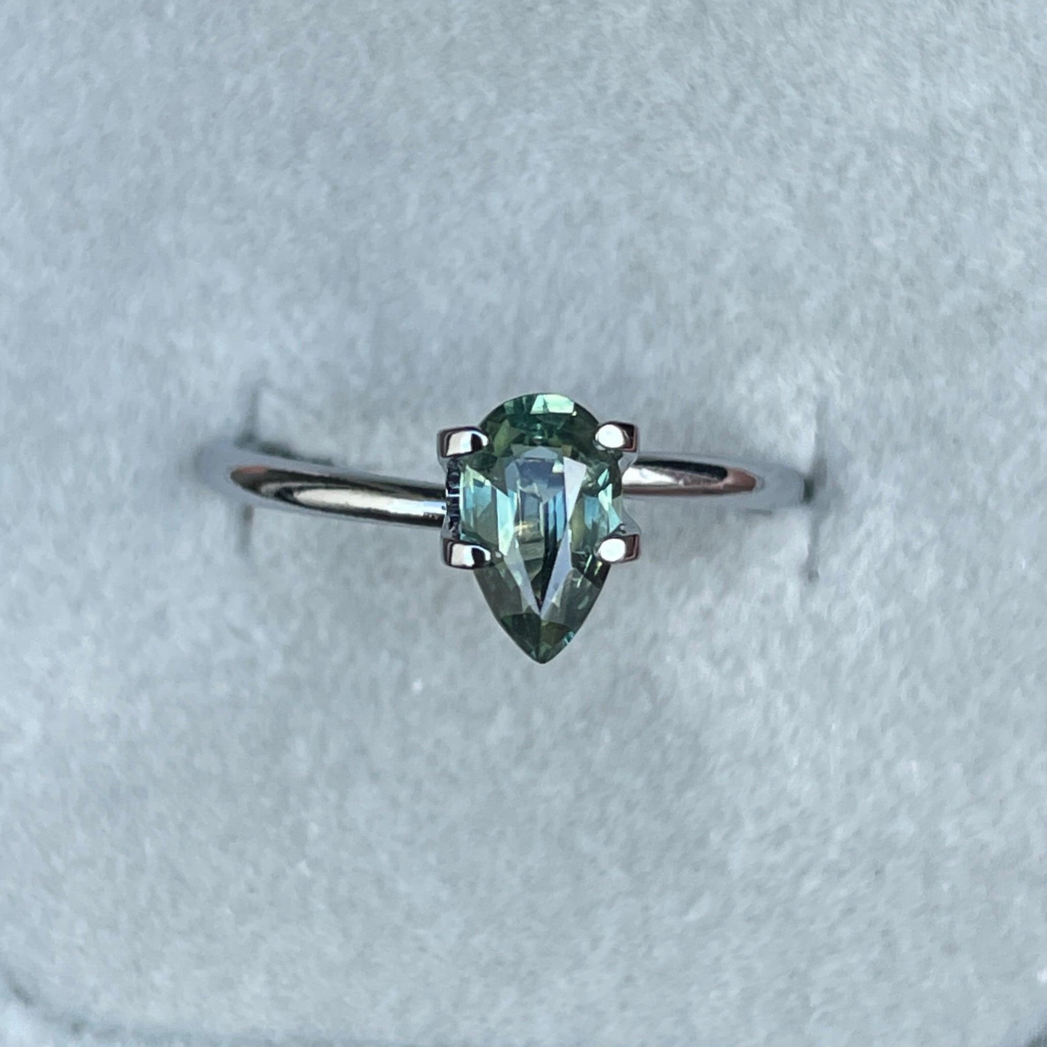 teal green parti colored loose sapphire