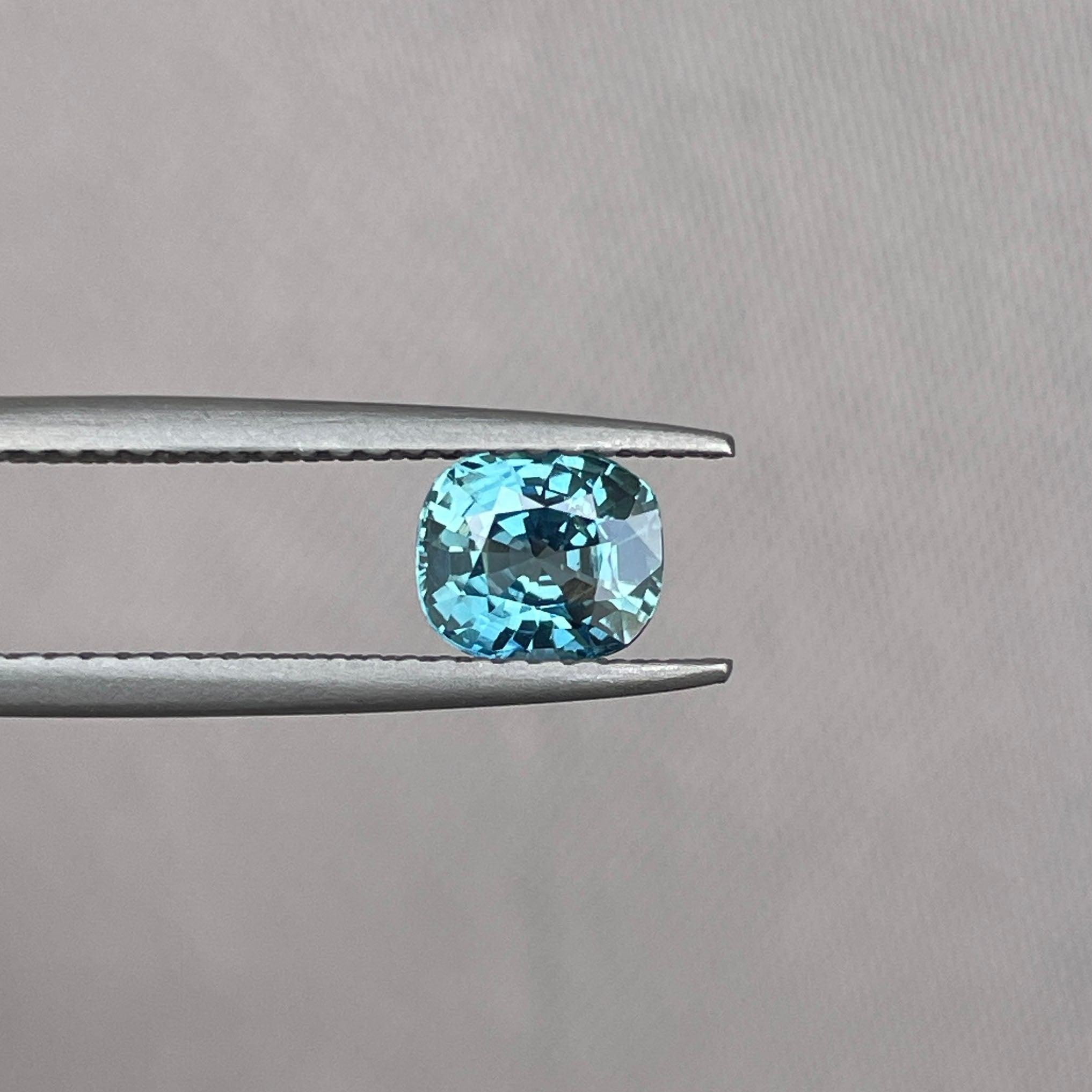 teal sapphire gemstone
