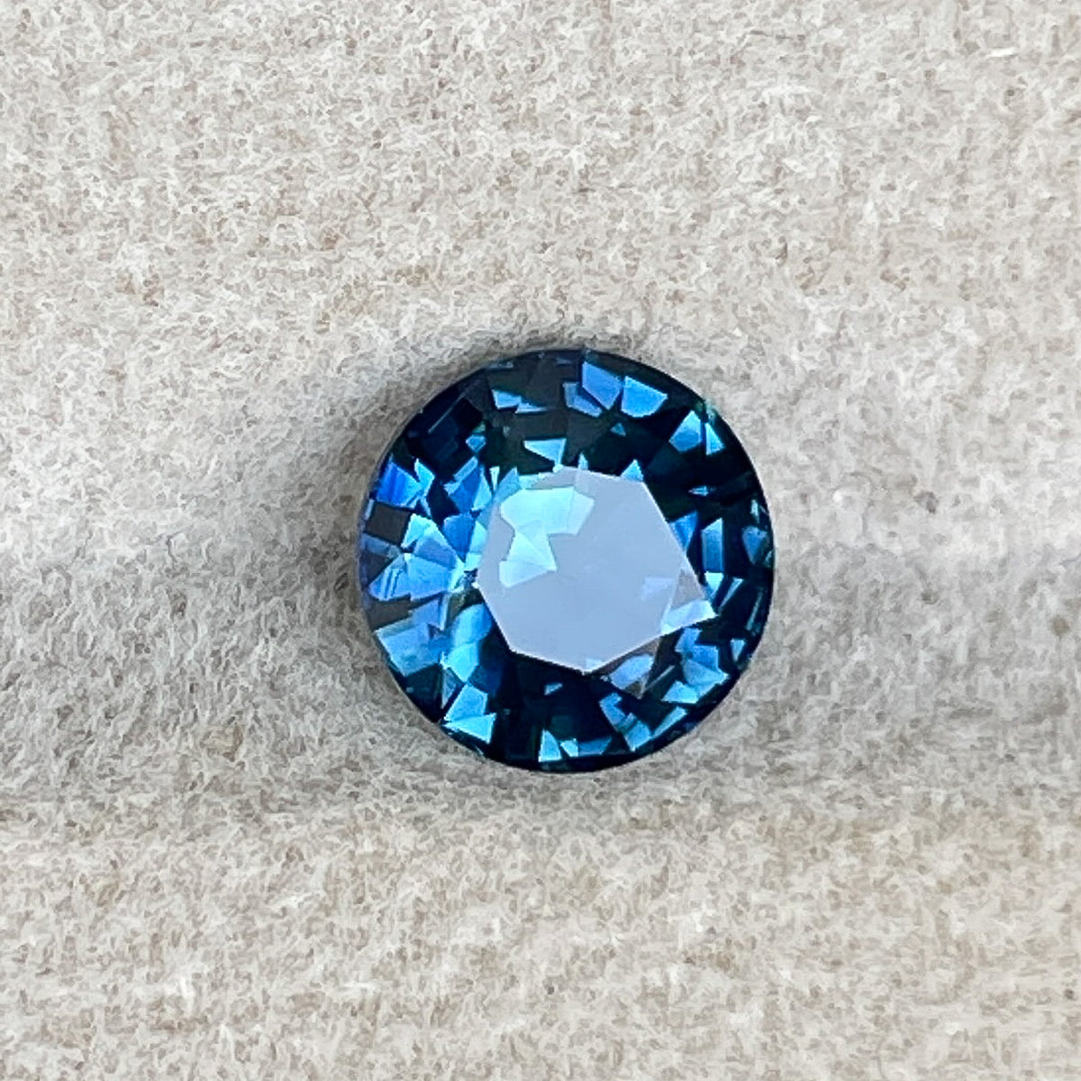 ナチュラルティールブルーサファイア 1.65 Ct ラウンドカット ルース 