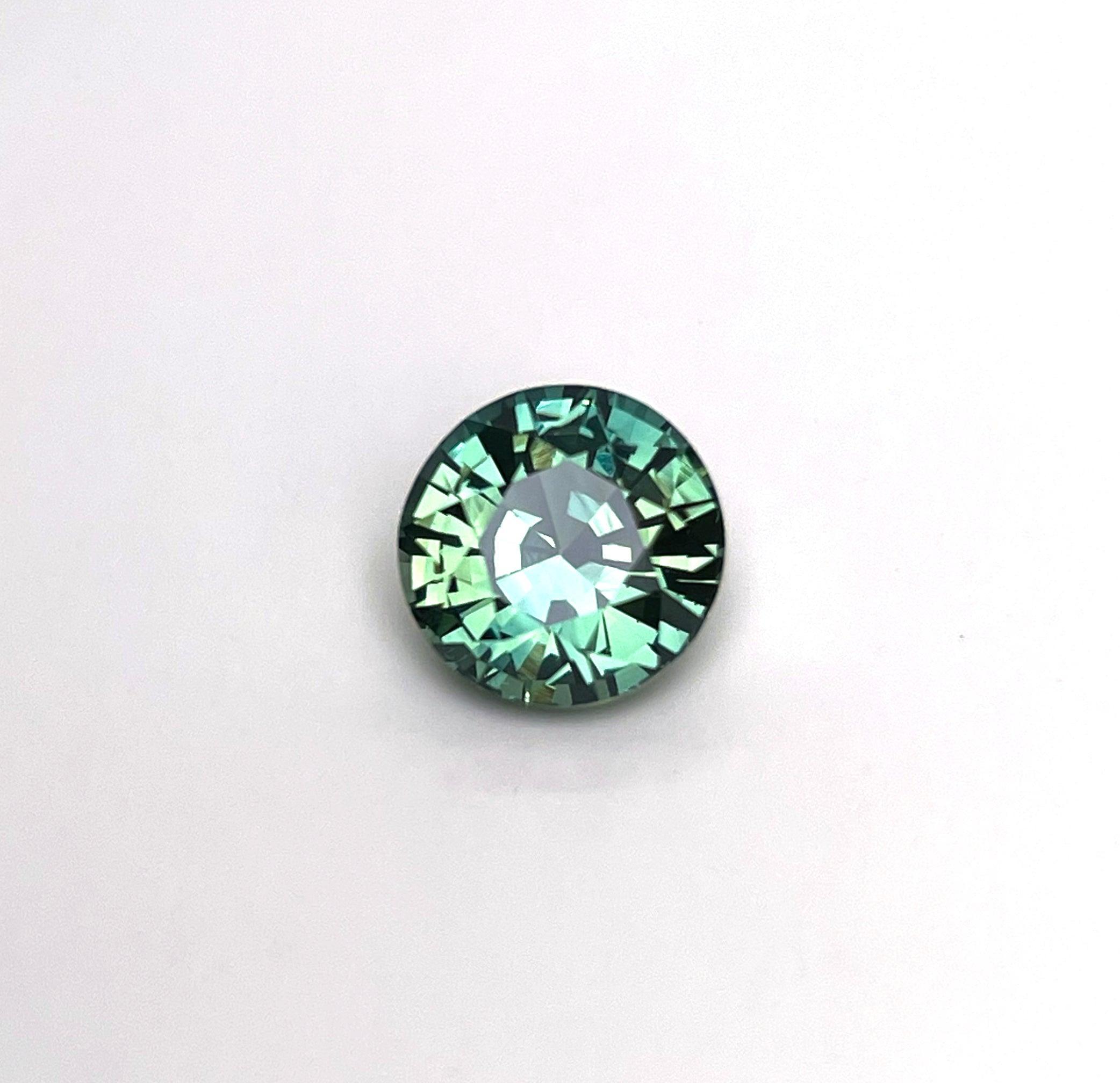 teal sapphire, parti sapphire, green sapphire, montana sapphire, australian sapphire, blue sapphire, sapphire, bicolor sapphire, sapphire jewelry2.22 carat Teal/ Parti Sapphire is well cut to bring out the best colour and luster,