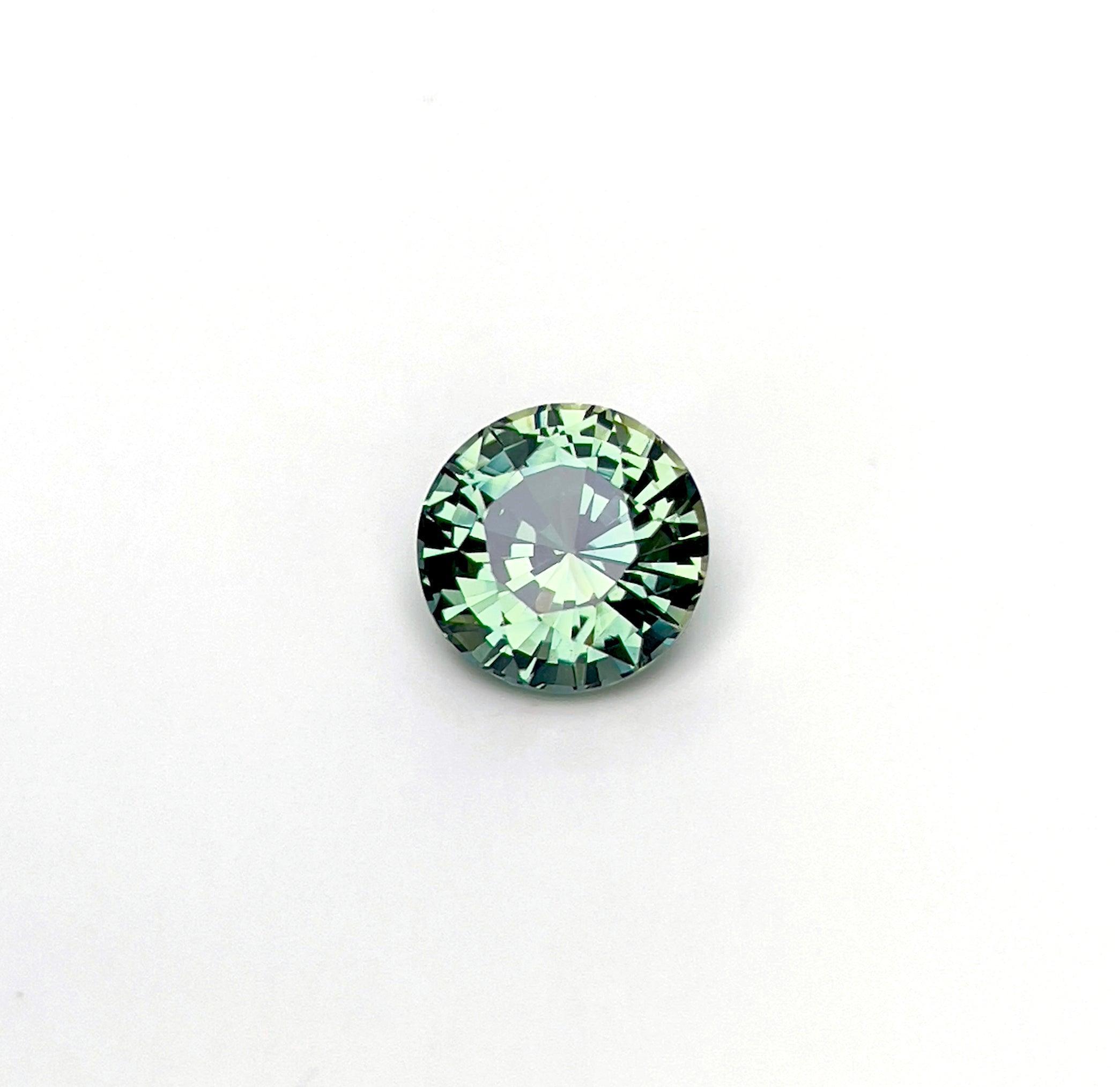 teal sapphire, parti sapphire, green sapphire, montana sapphire, australian sapphire, blue sapphire, sapphire, bicolor sapphire, sapphire jewelry1.72 carat Parti Sapphire is well cut to bring out the best colour and luster,