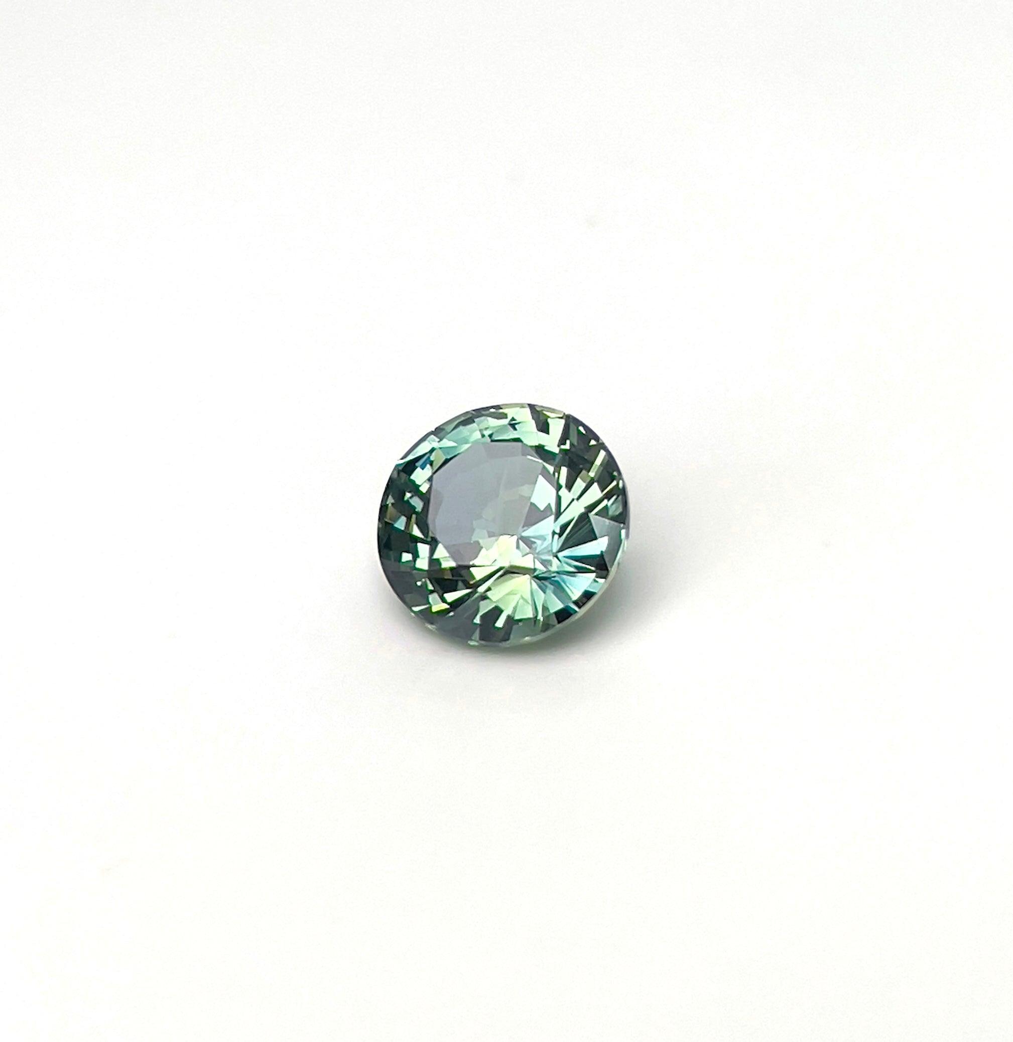 1.72 carat Parti Sapphire is well cut to bring out the best colour and luster, - NASHGEMS