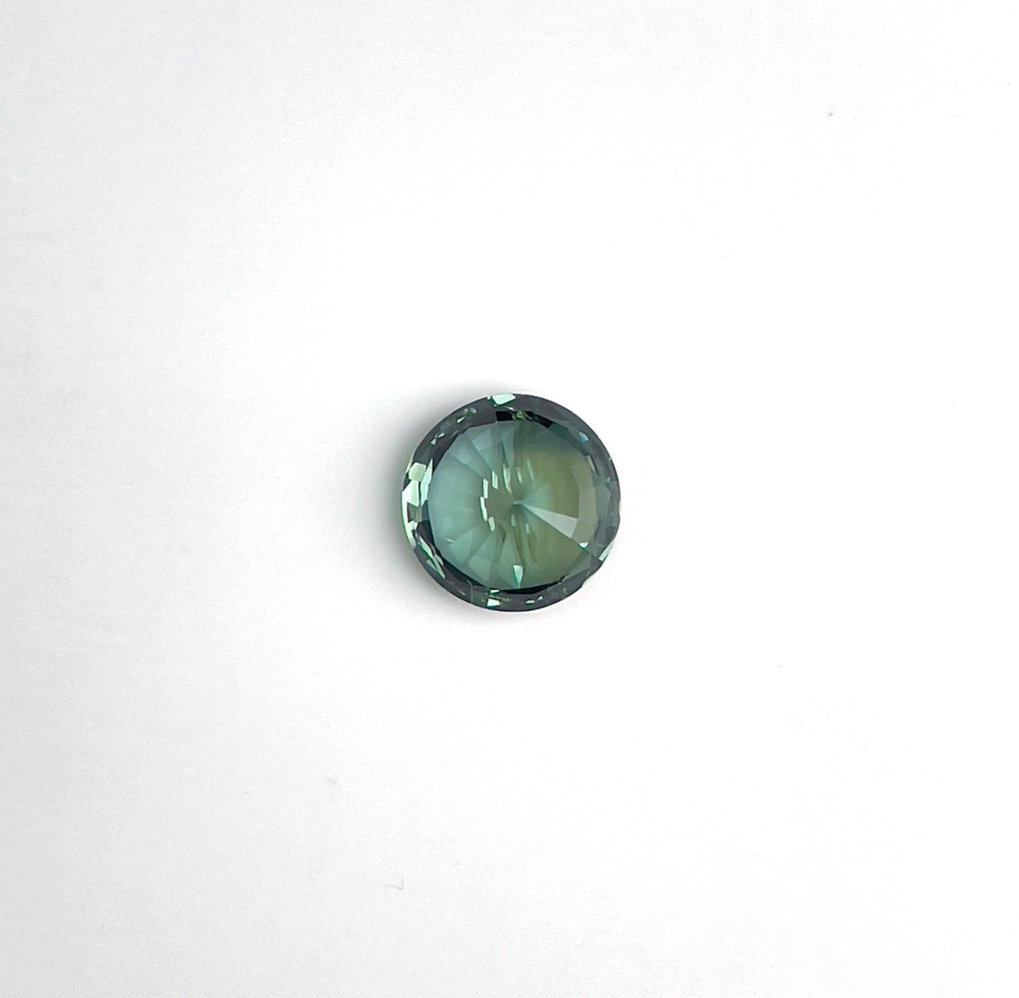 1.72 carat Parti Sapphire is well cut to bring out the best colour and luster, - NASHGEMS
