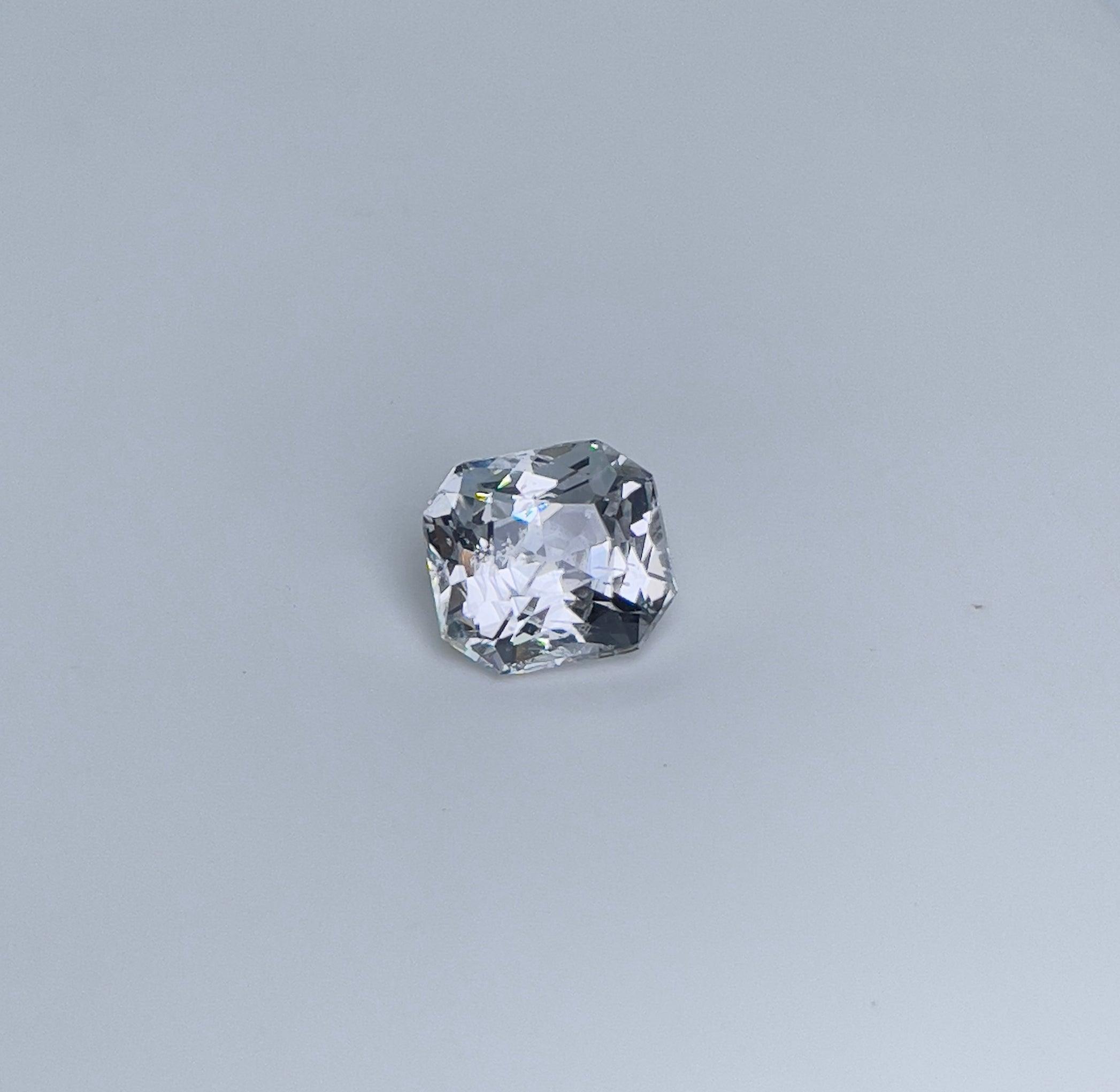 2.35 crt White Sapphire/ / OFF white sapphire/ White theme/ White favourite/ White sapphire ring/ custom ring/ Engagement Ring/ Diamond alt