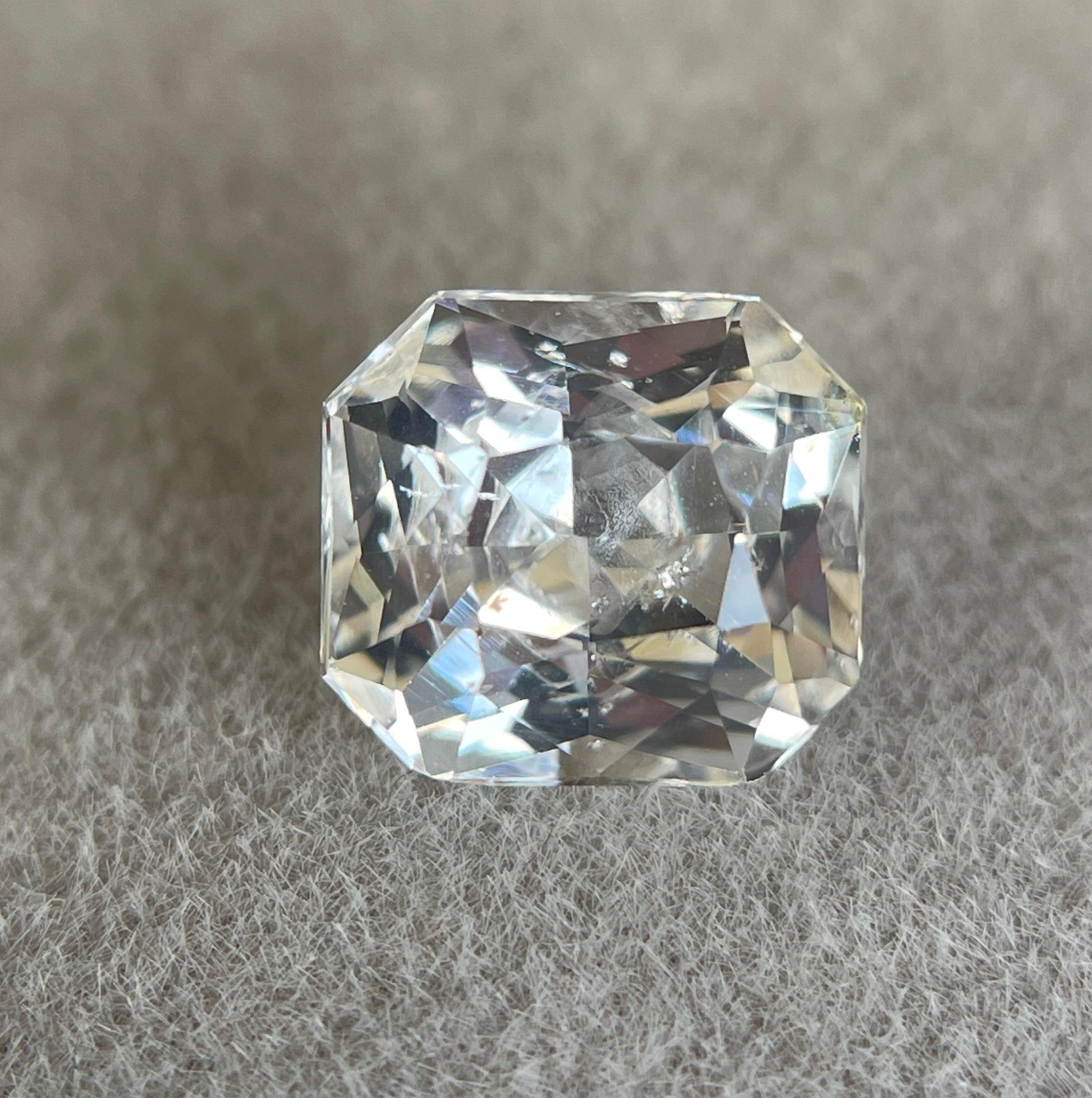 2.35 crt White Sapphire/ / OFF white sapphire/ White theme/ White favourite/ White sapphire ring/ custom ring/ Engagement Ring/ Diamond alt