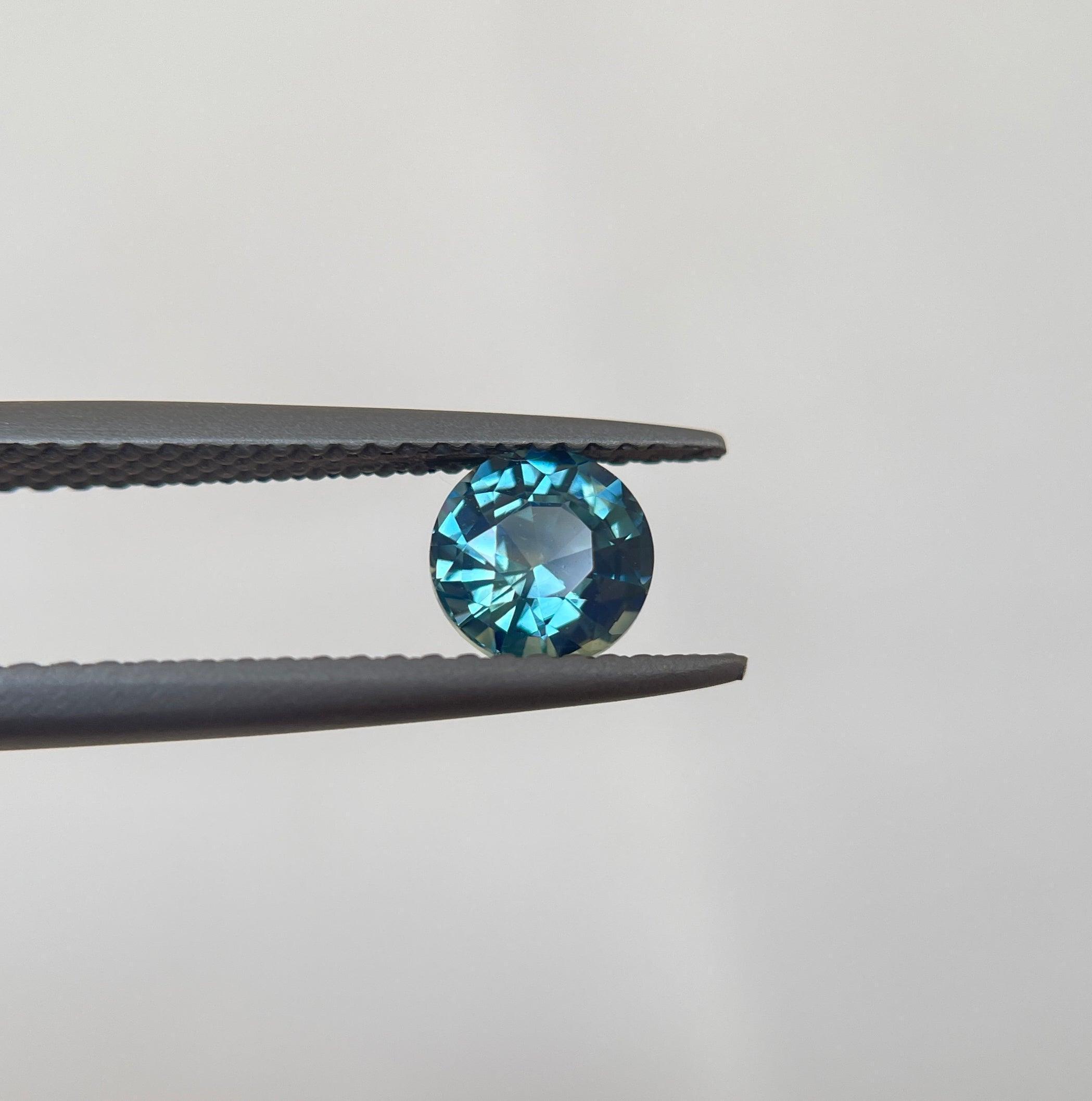 blue green sapphire