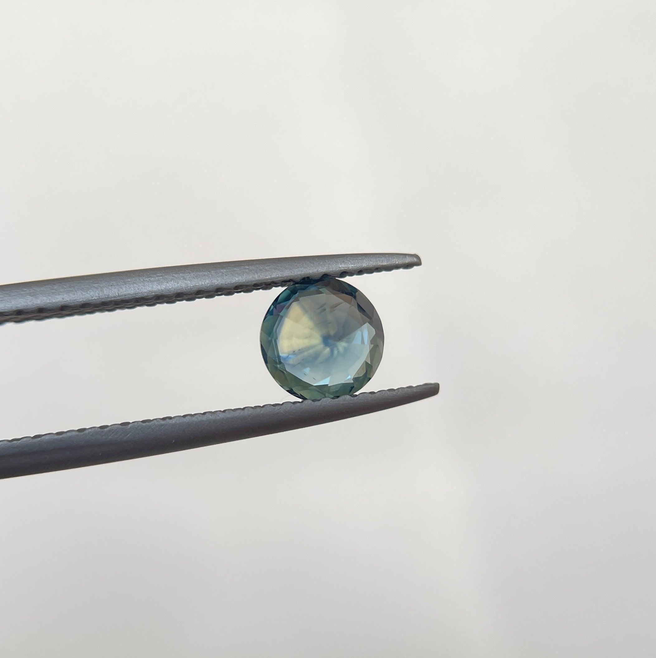 0.92 Carat Teal Sapphire 