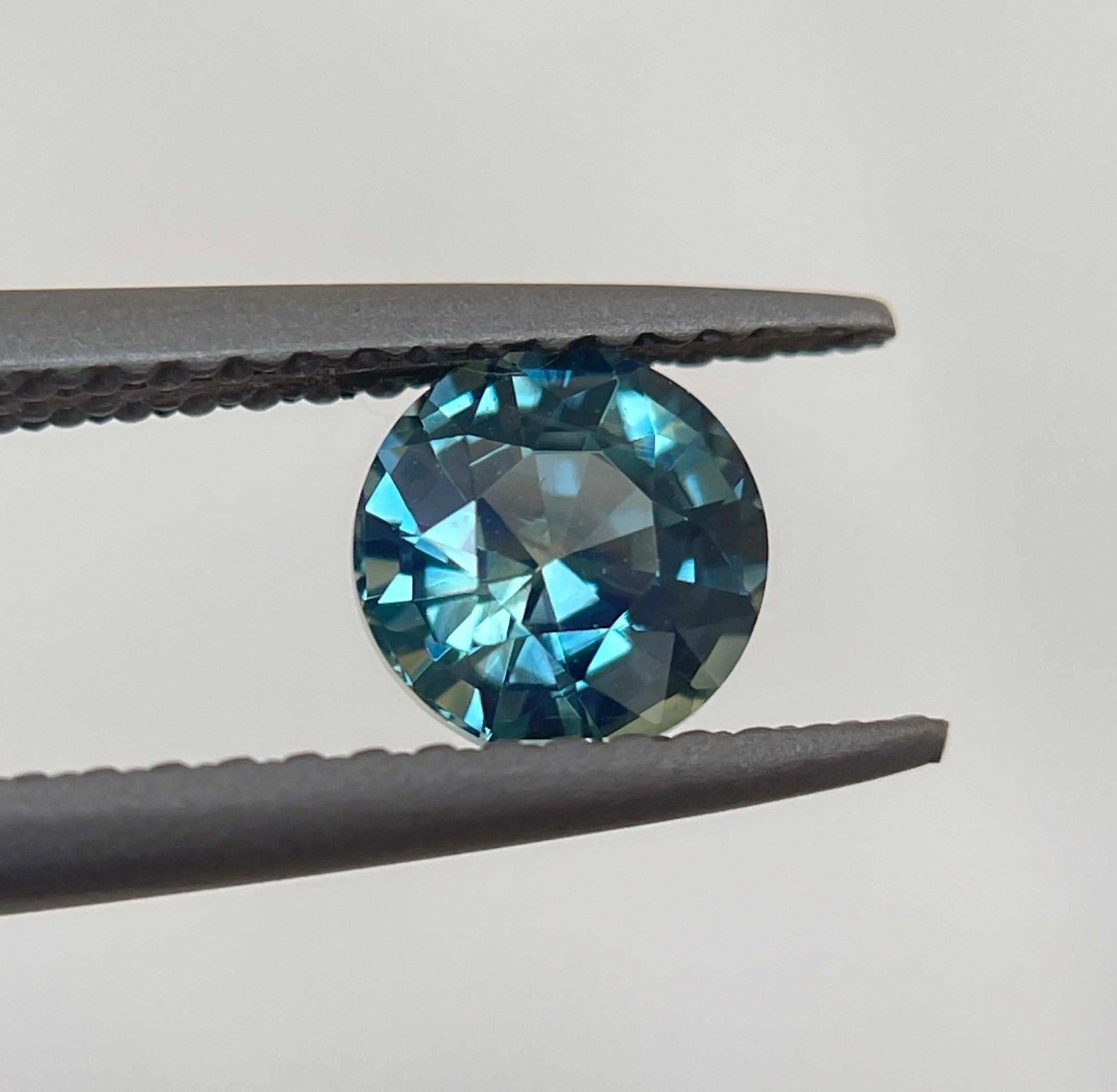 blue green sapphire