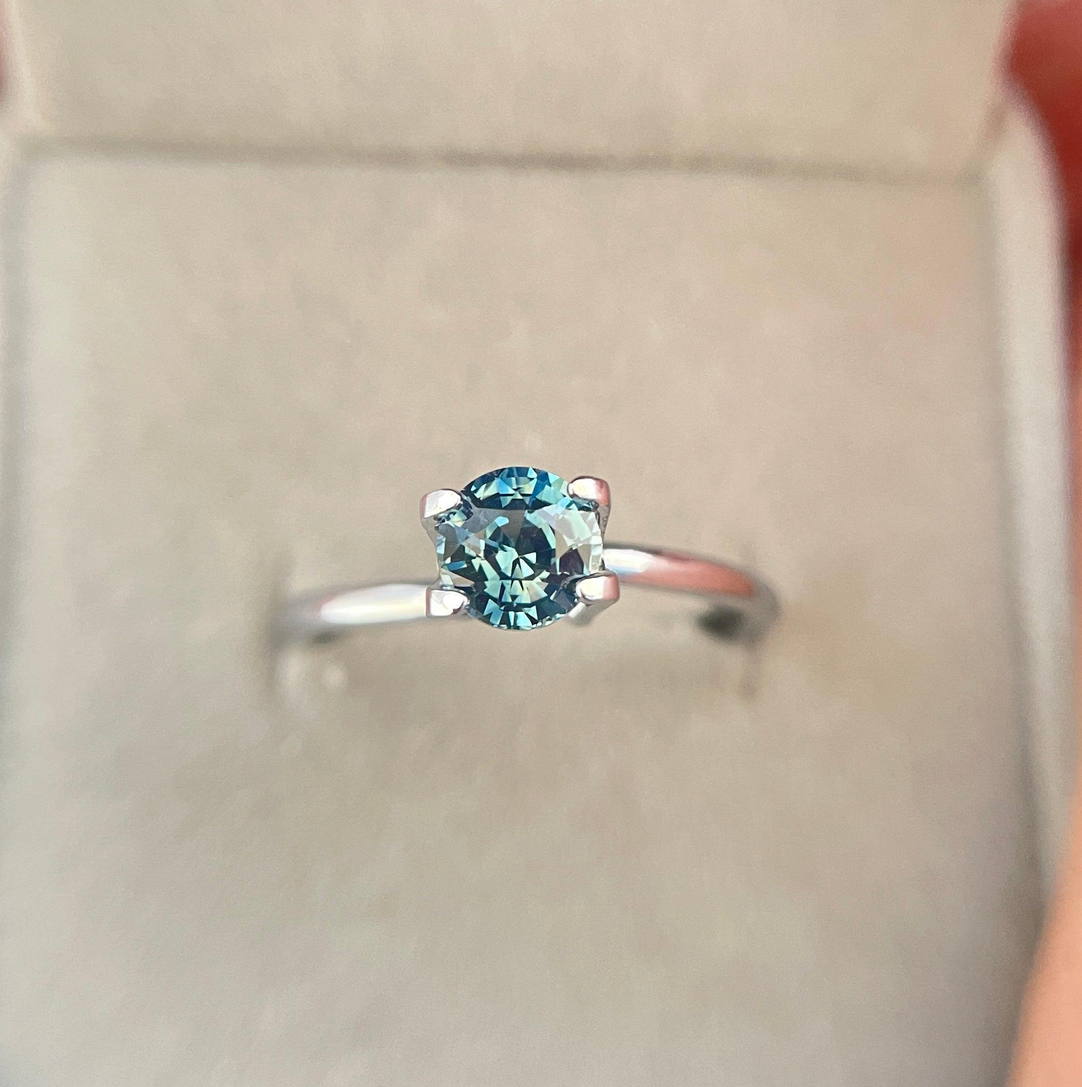 blue green sapphire