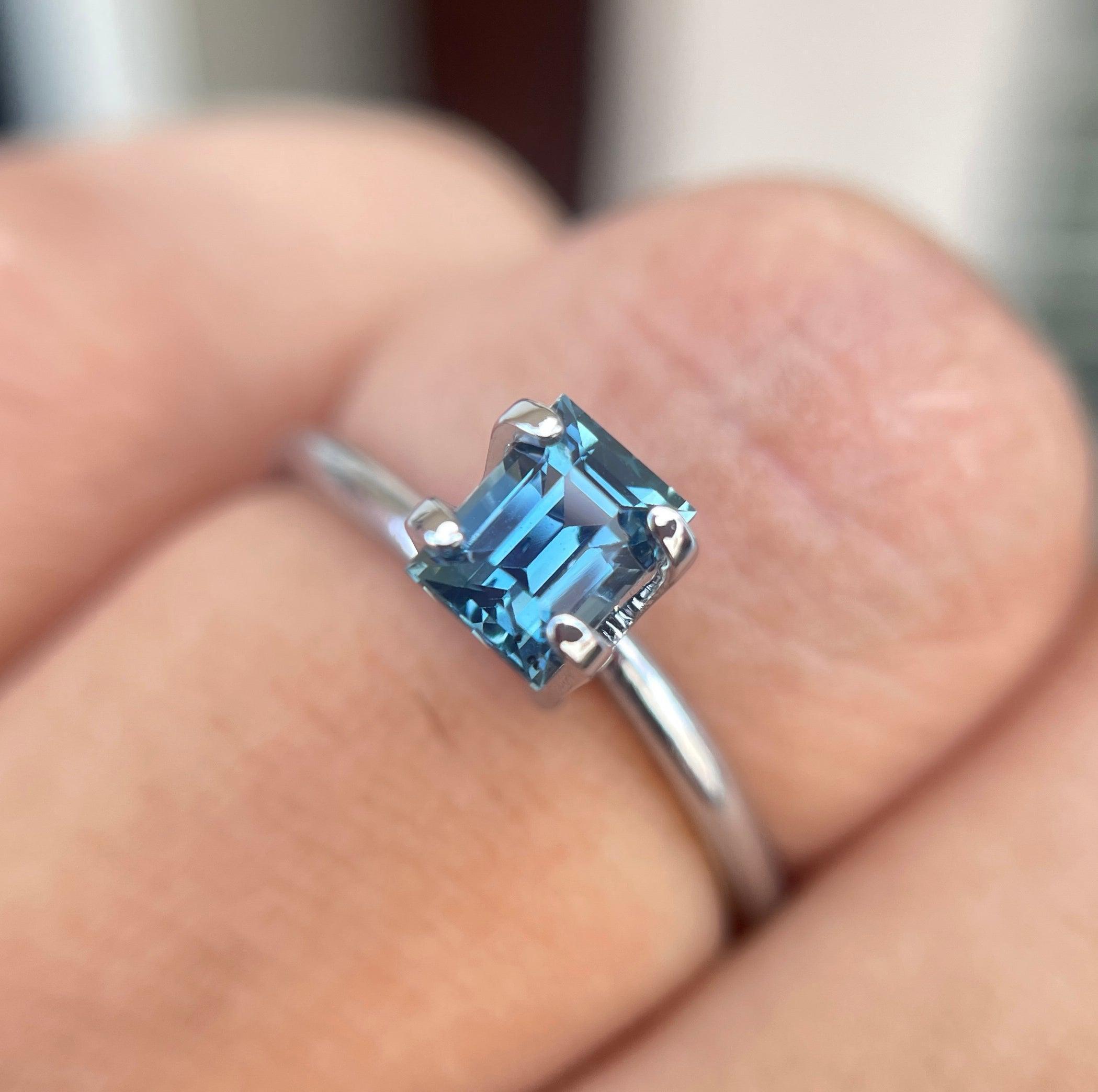 This 0.79 crt Teal Sapphire/ Green sapphire/ bi colour Sapphire/ parti sapphire/ Engagement Ring/ Montana sapphire/ Australian sapphire