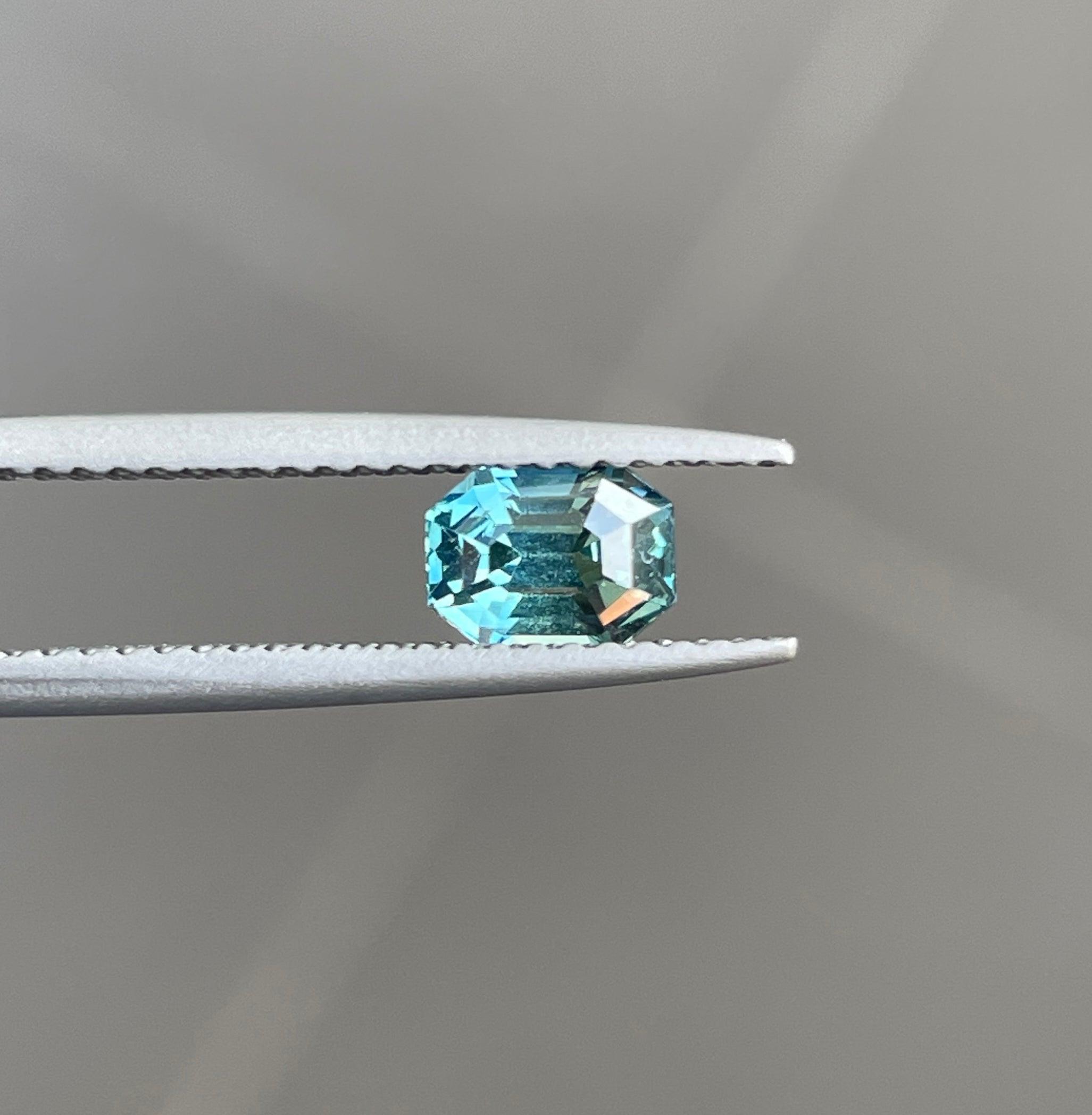 Emerald Cut Sapphire 