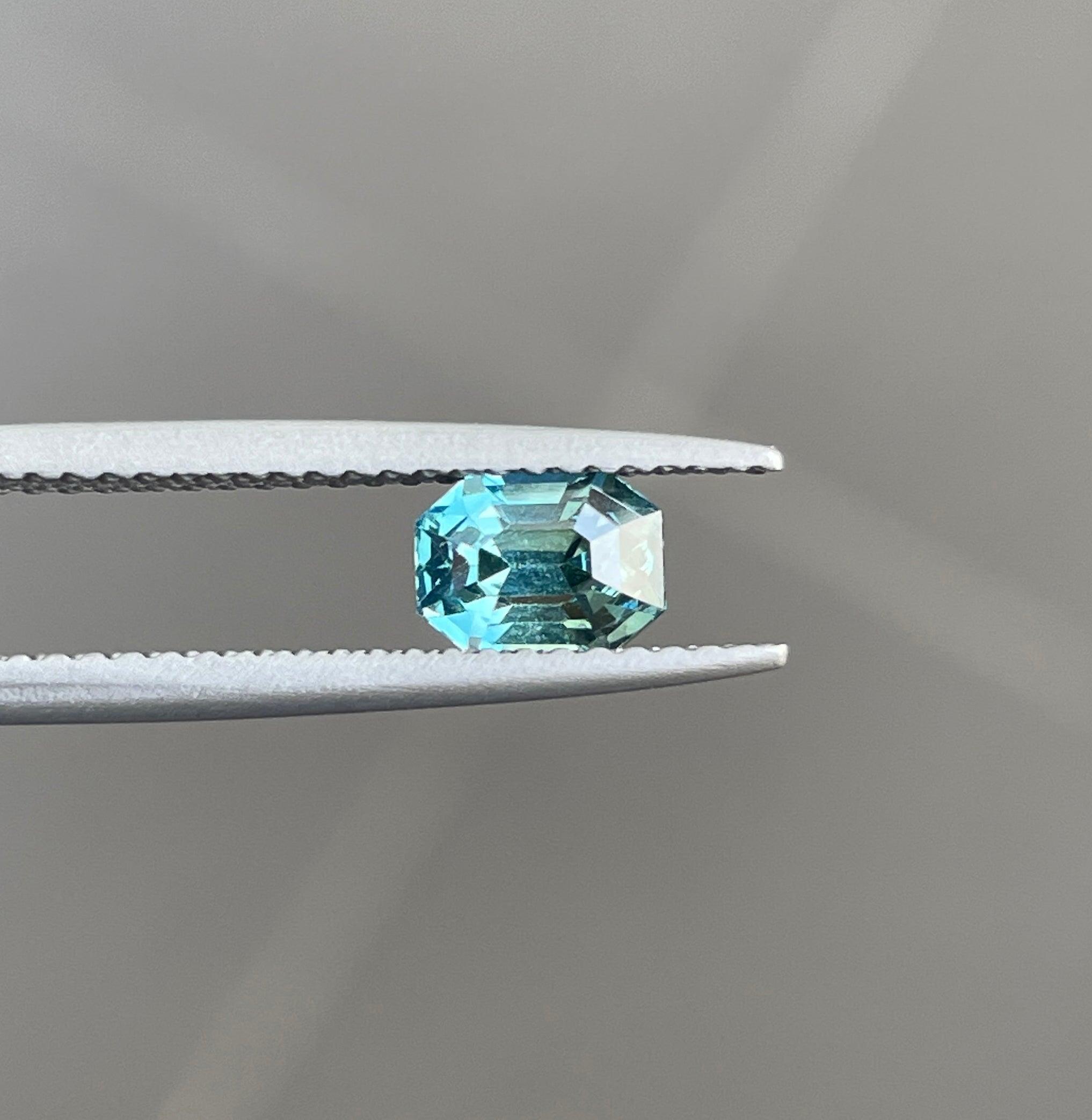 Emerald Cut Sapphire 