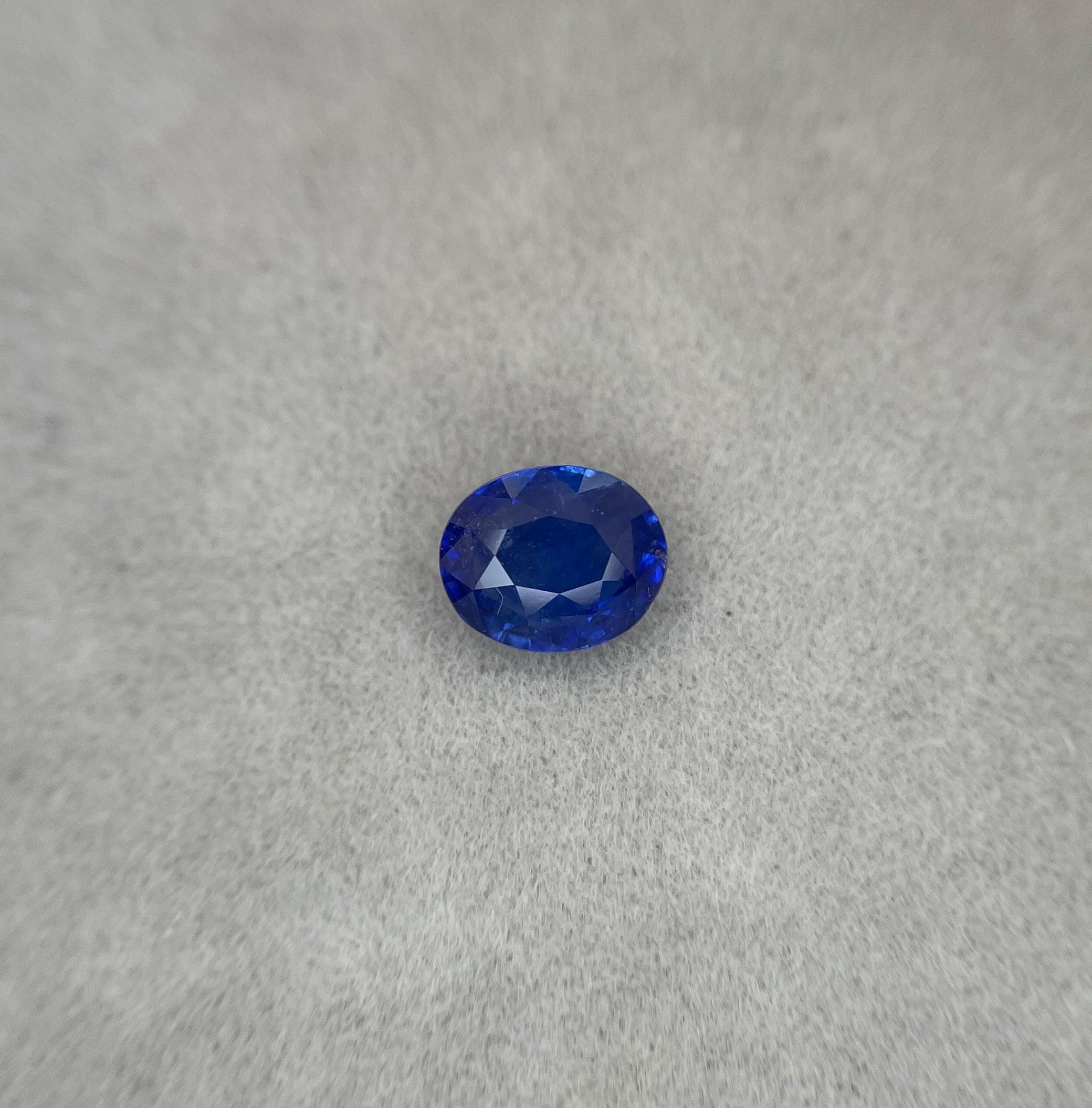 blue sapphire gemstone