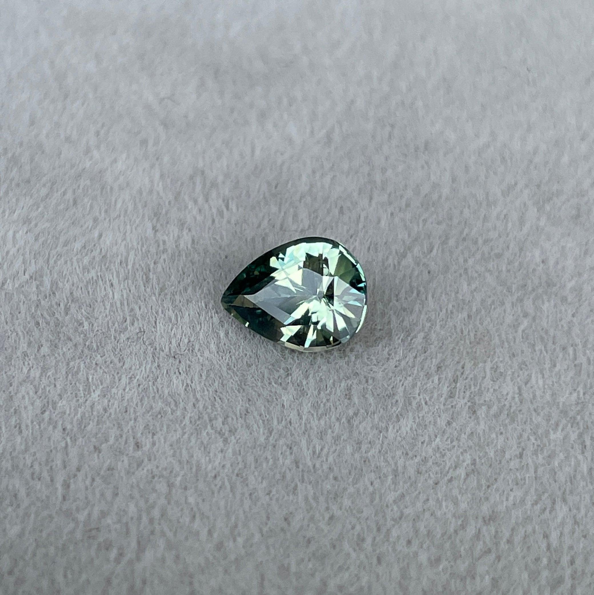 teal green parti colored loose sapphire